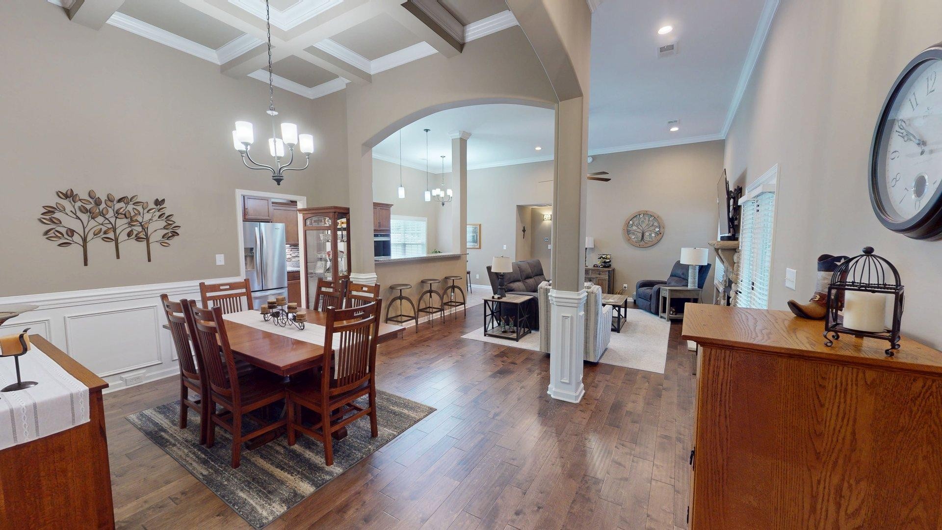 883 Terraceside Cir