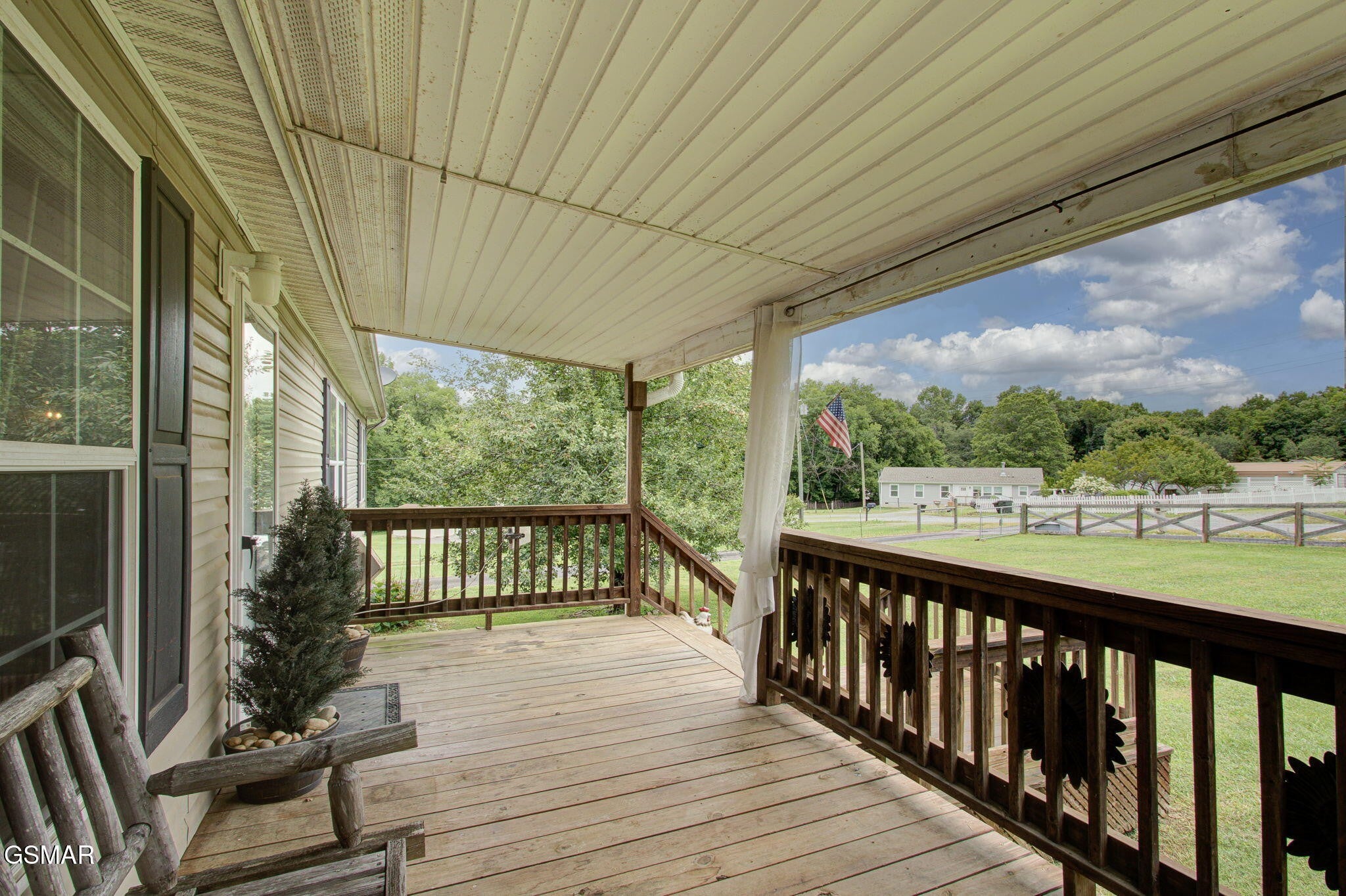 1921 Jerry Lynn Way