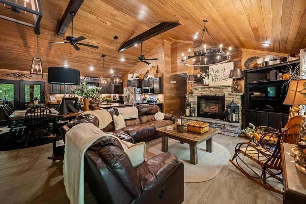 129 Long Branch Ct