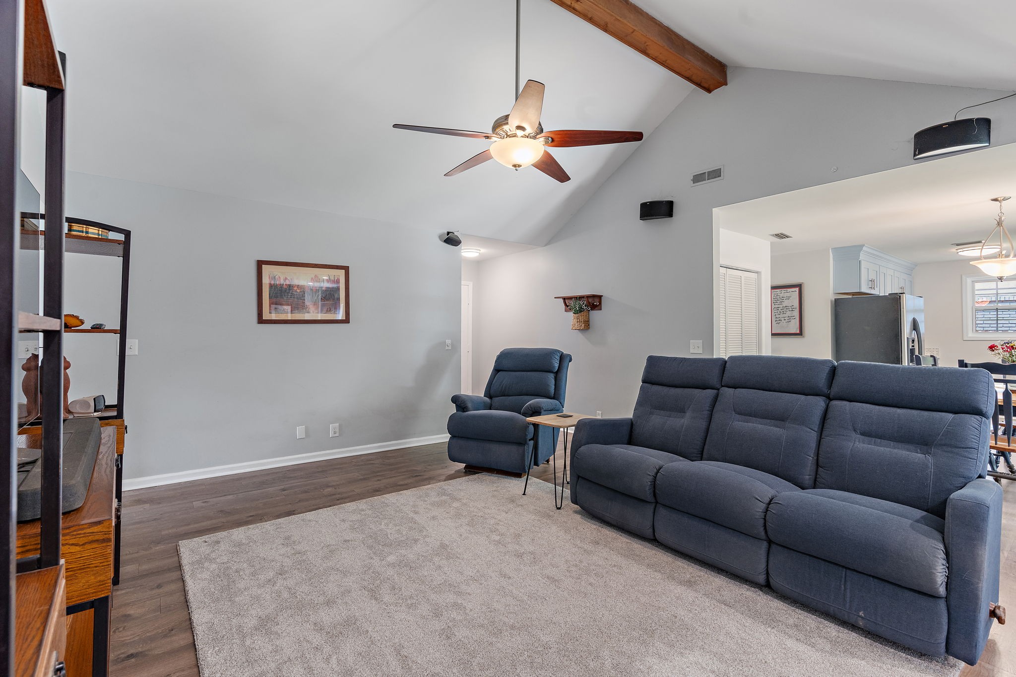 222 Julia Ct