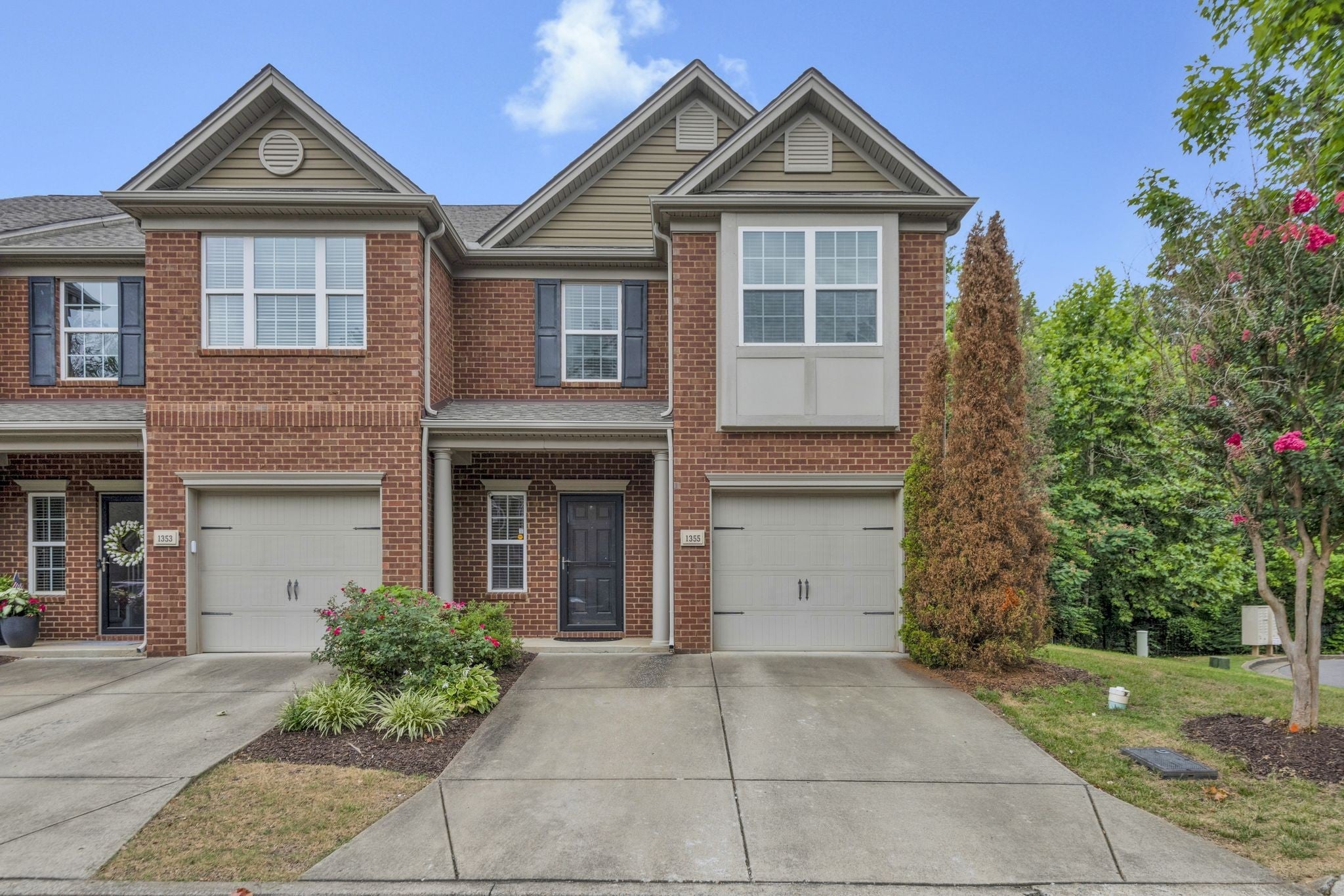 1355 Crown Point Pl, Nashville TN 37211 3-bed home, photo 4 of 33