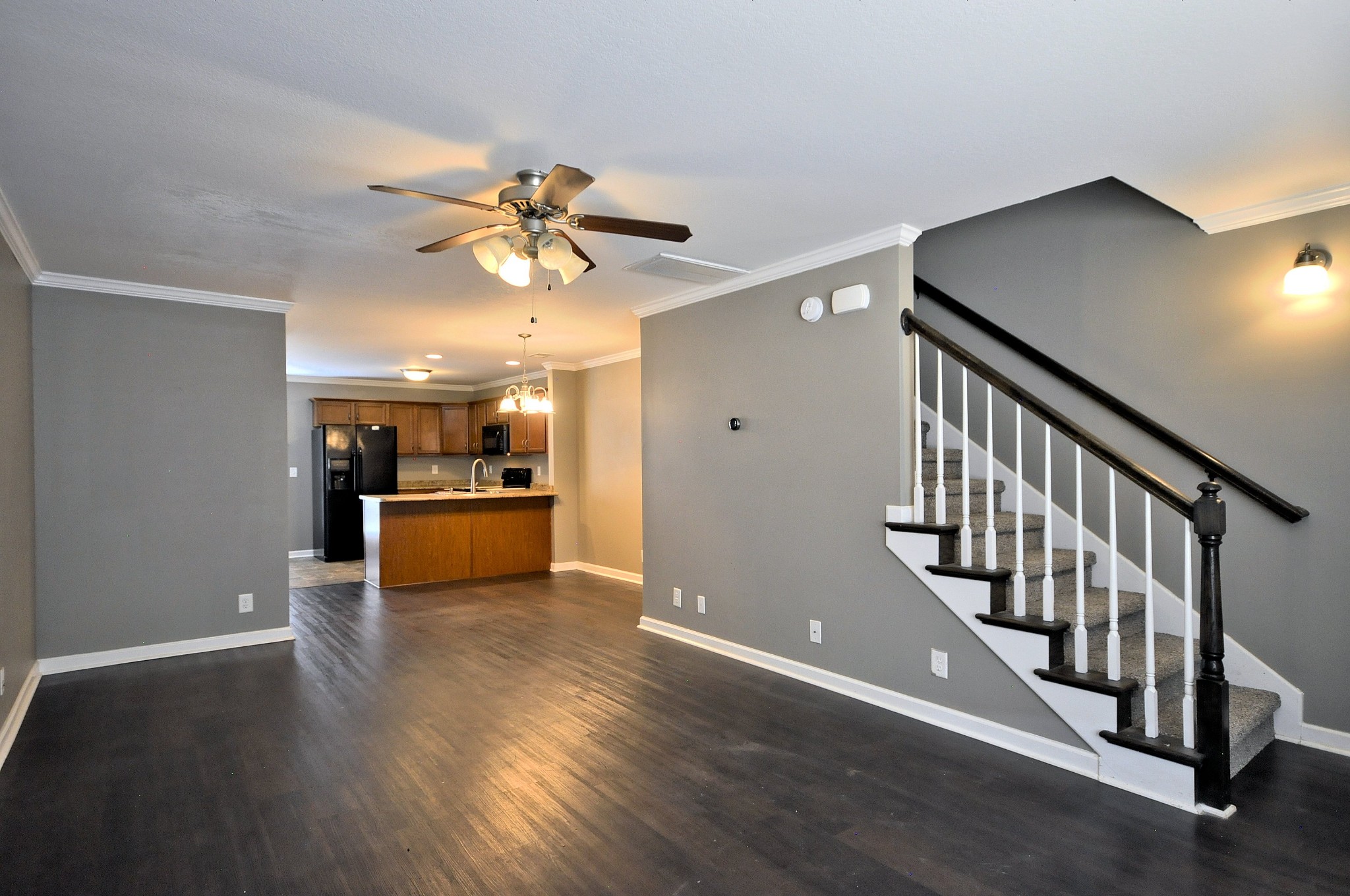 325 SAM HOUSTON CIRCLE