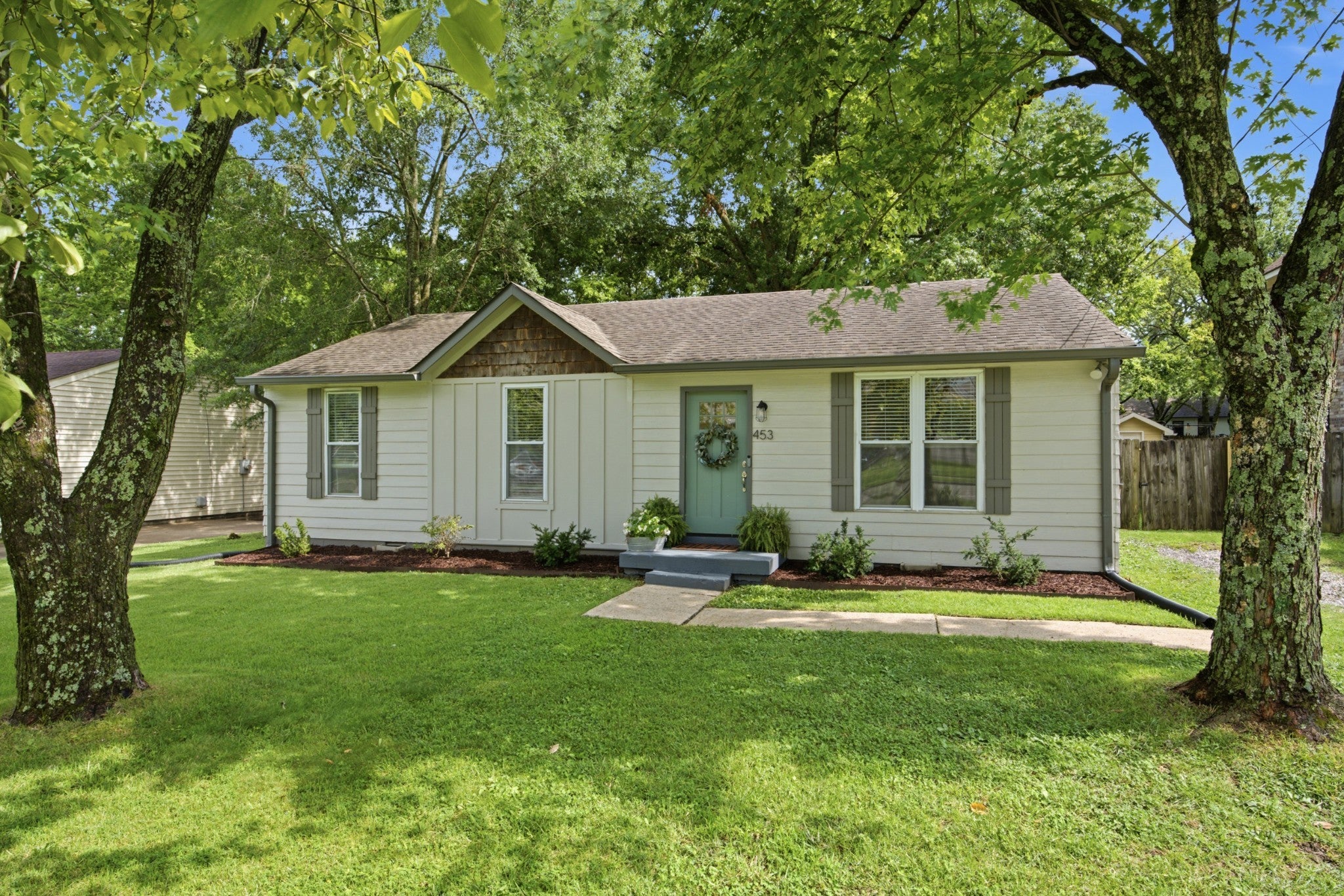 453 Tusculum Rd
