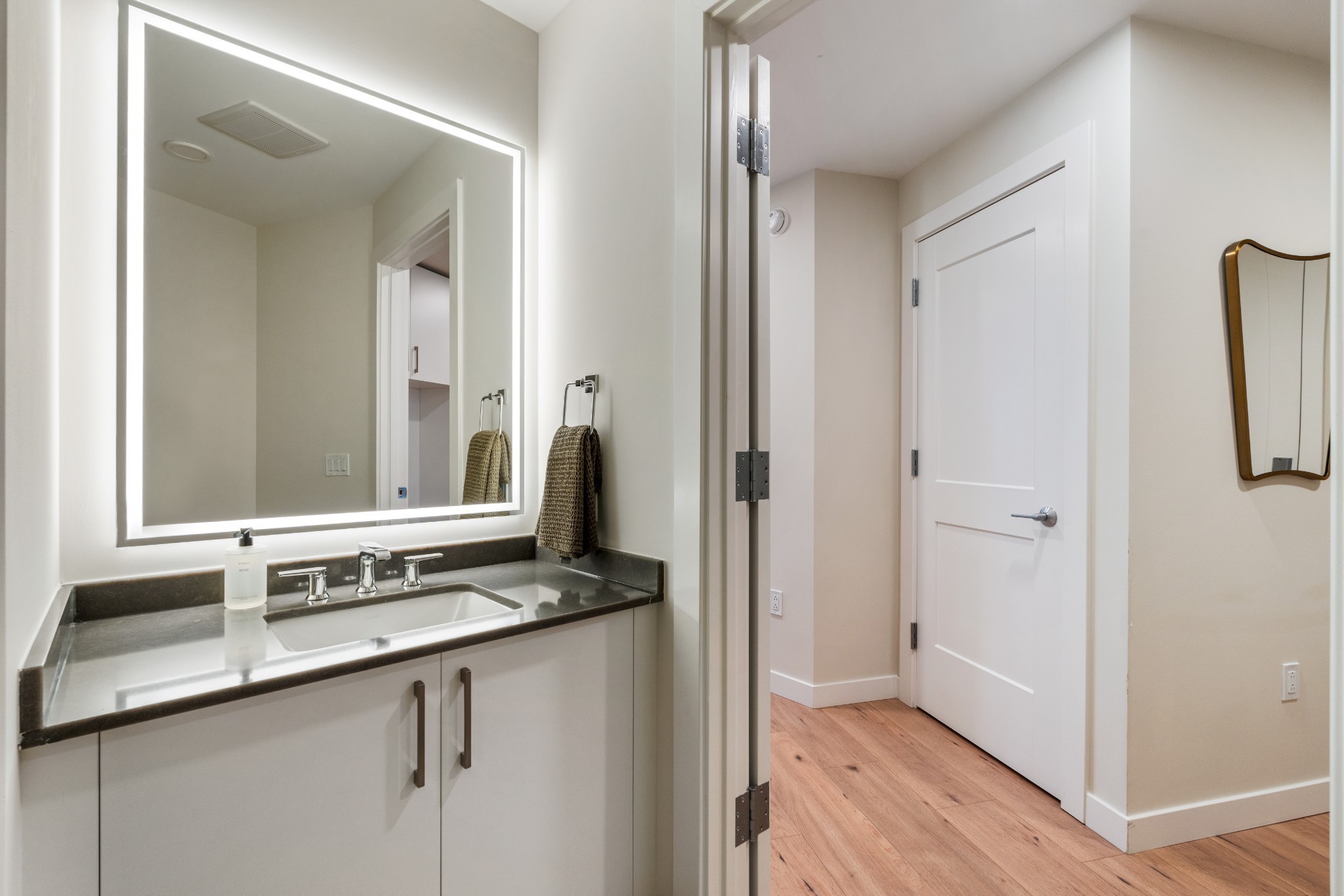Middle Tennessee Properties 2 1212 Demonbreun St B1(S)