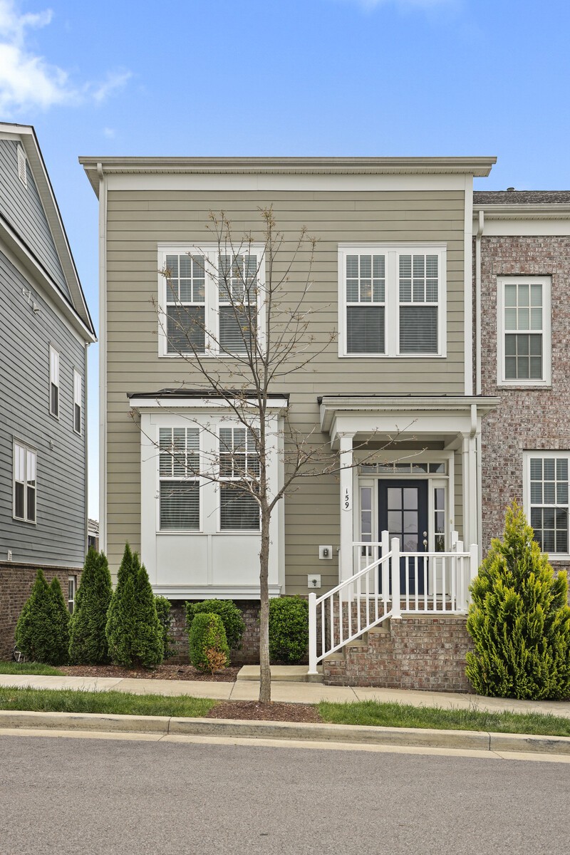 159 Burkitt Commons Ave