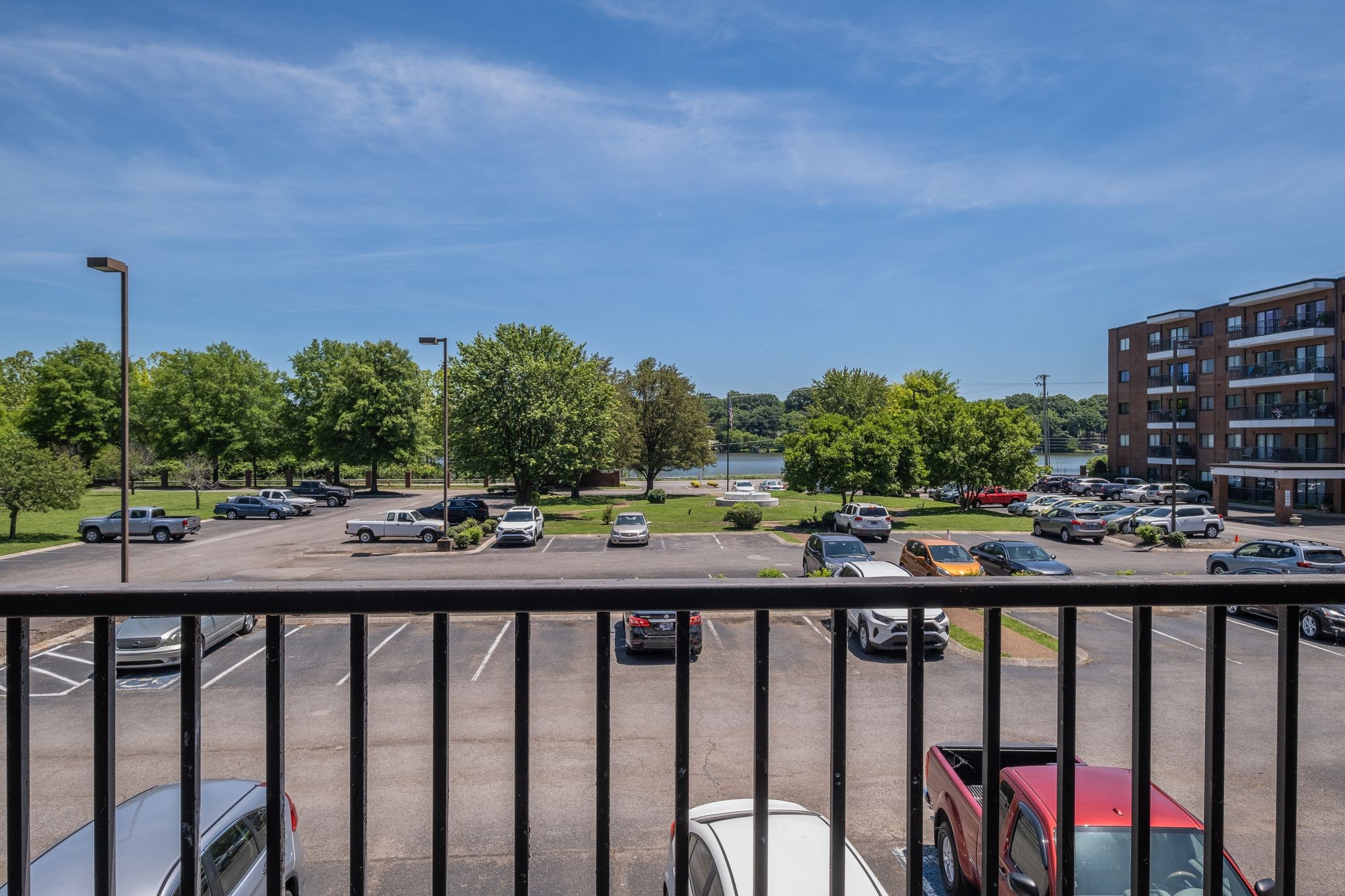 View Hendersonville, TN 37075 house