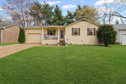1217 Mallard Dr Franklin TN 37064
