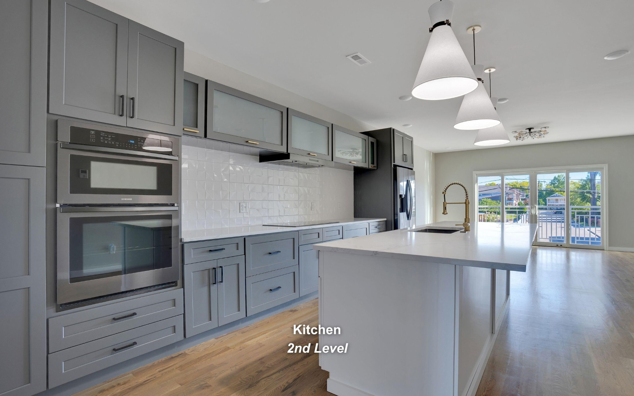 550 E Main Street 102
