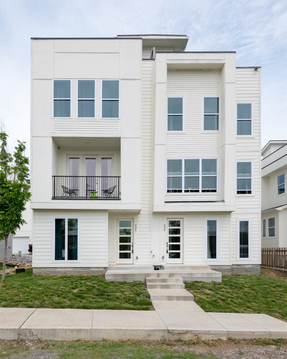 232 Oceola Ave