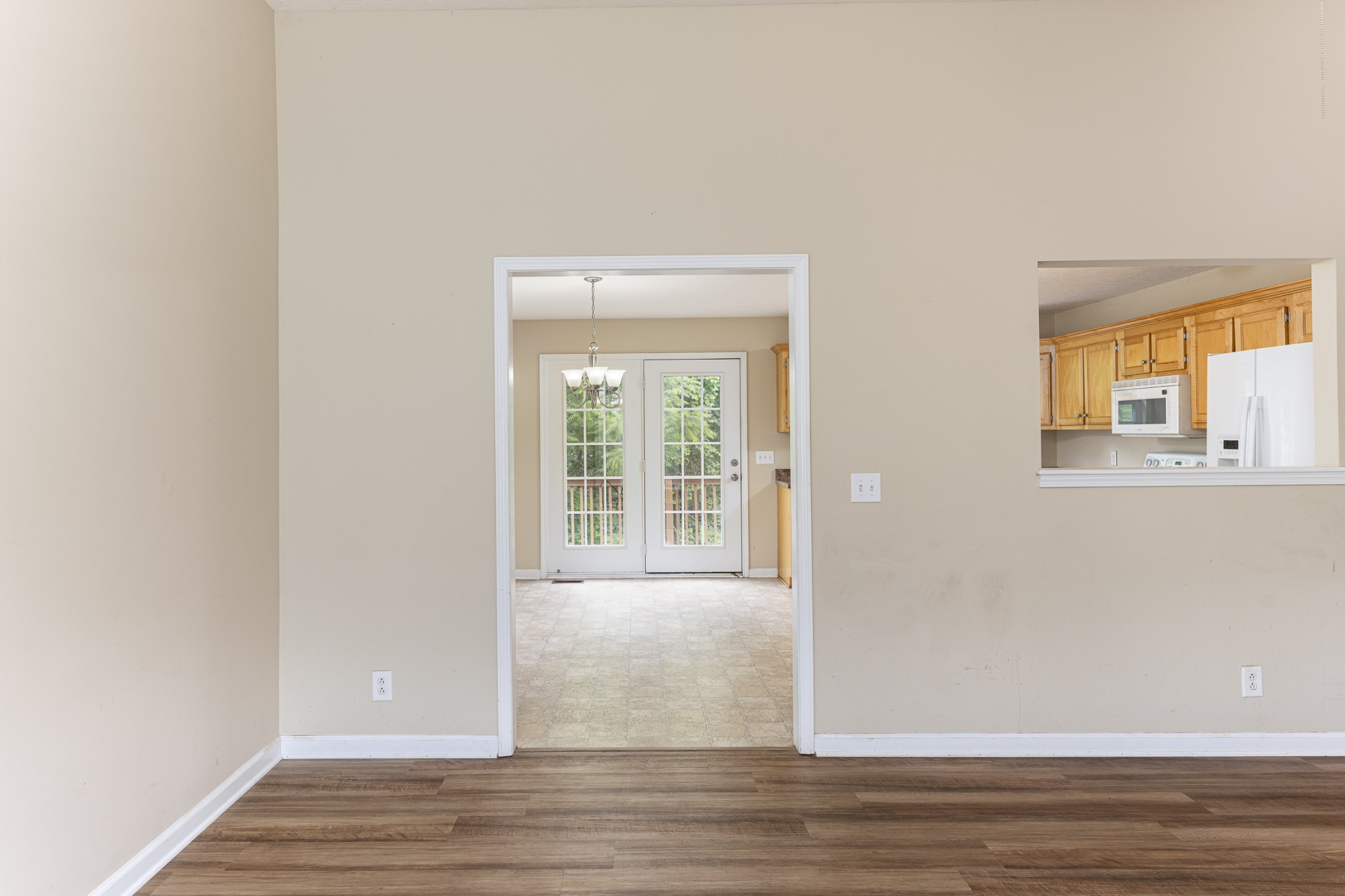 Greenbrier, Tennessee 37073, United States, 3 Bedrooms Bedrooms, ,2 BathroomsBathrooms,Residential,Active,146026