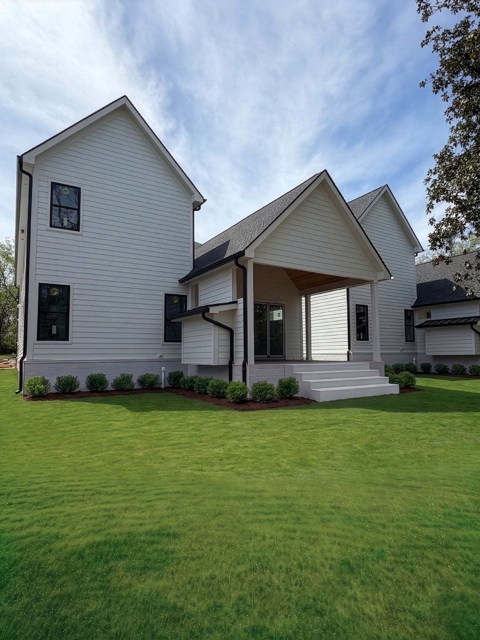 Nashville, Tennessee, 37204, United States, 5 Bedrooms Bedrooms, ,6 BathroomsBathrooms,Residential,Active,2037564