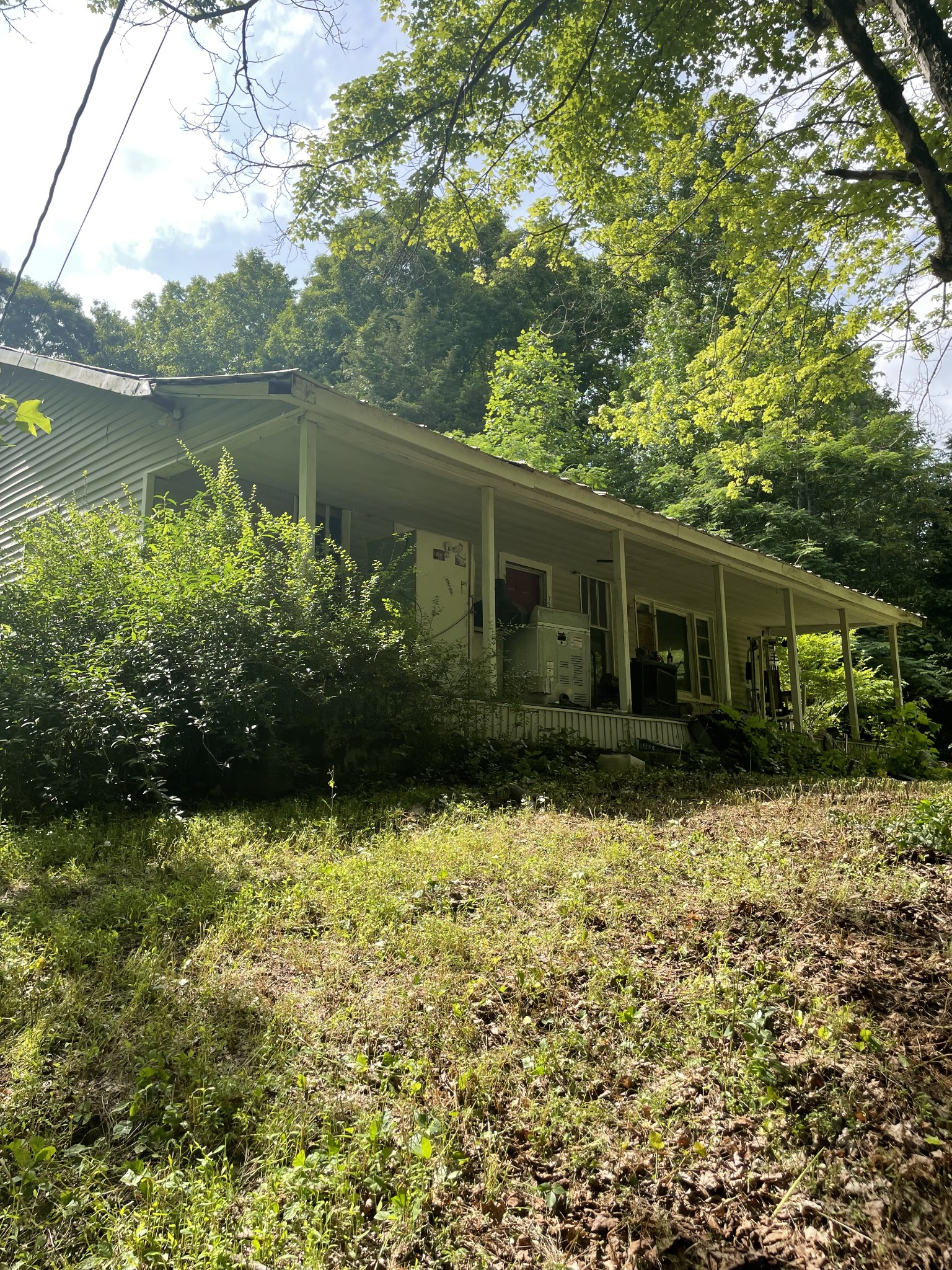 75 Hughes Hollow Rd