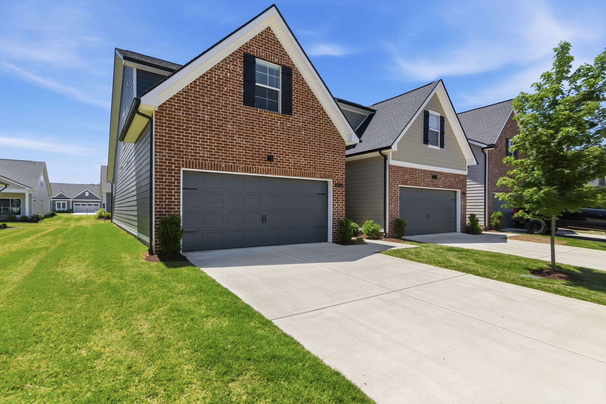 2615 Camrose Way