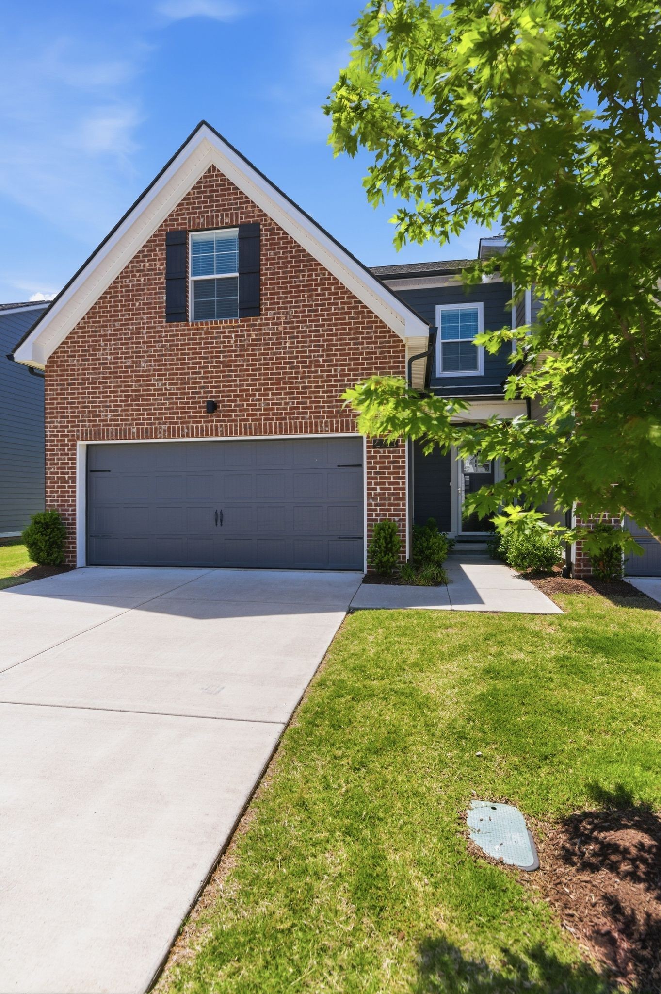 2615 Camrose Way