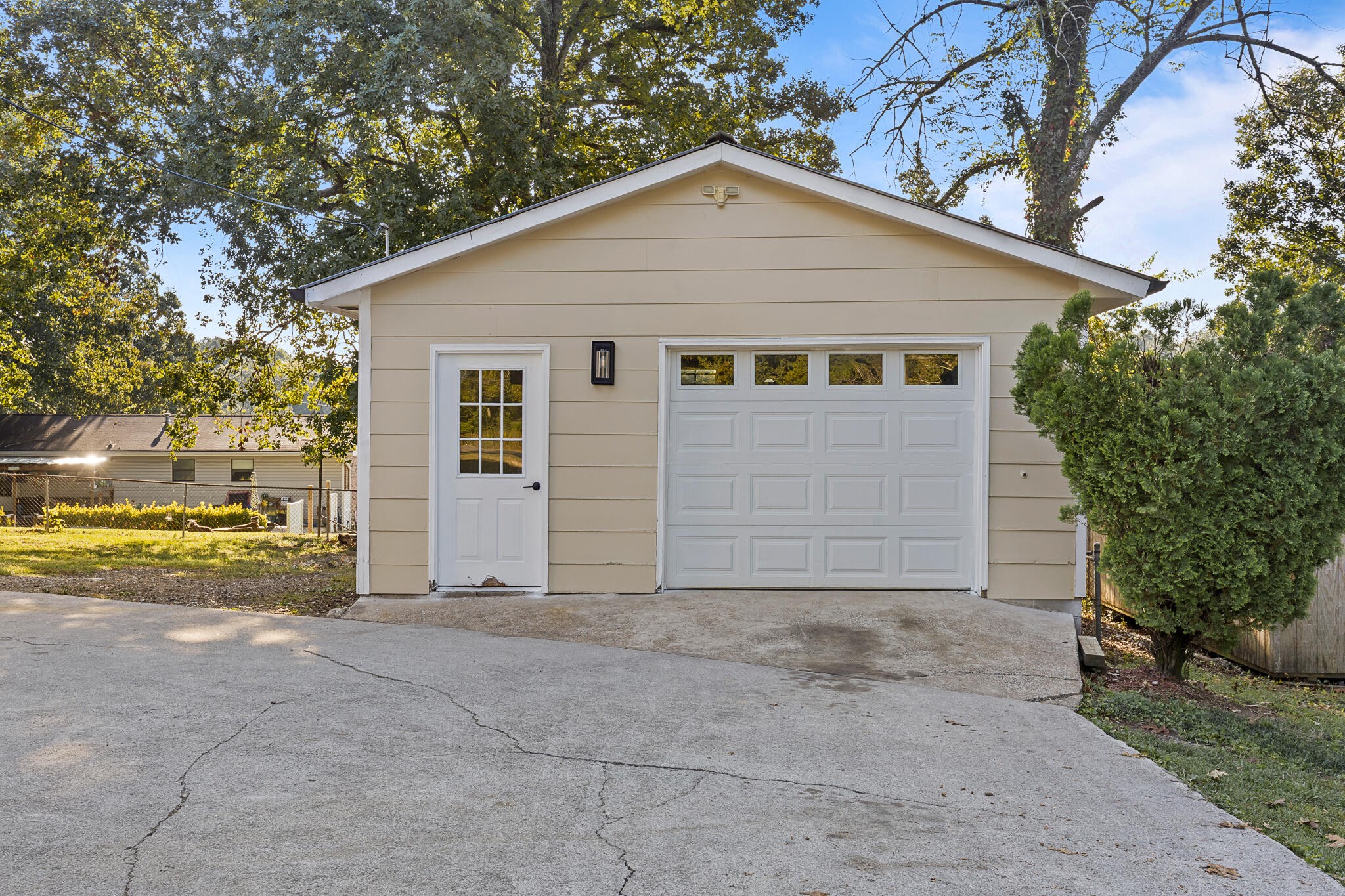 710 Mission Ridge Road