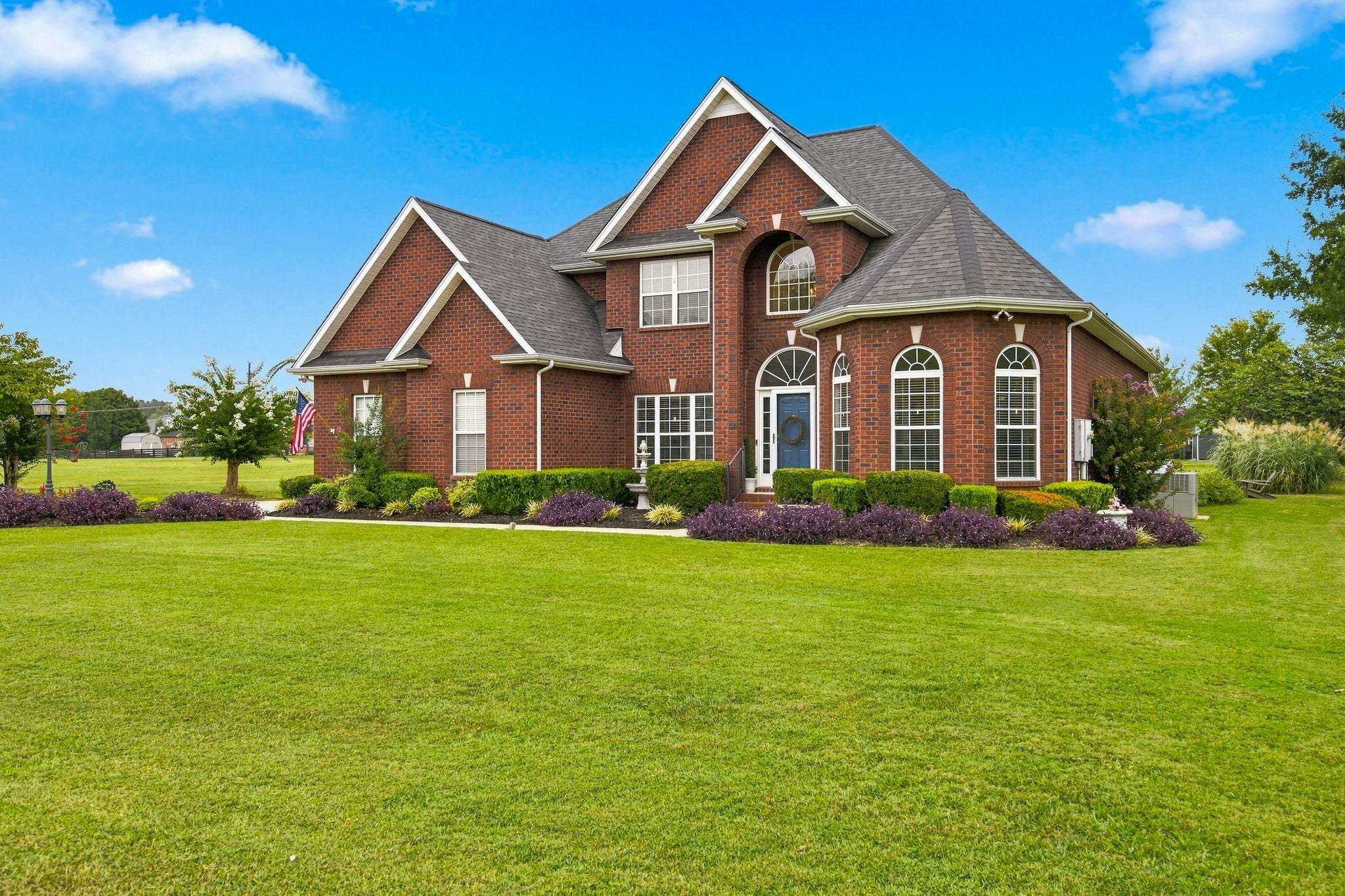 1216 Harvest Grove Blvd