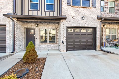 1204 Villa Cir Lebanon TN 37090