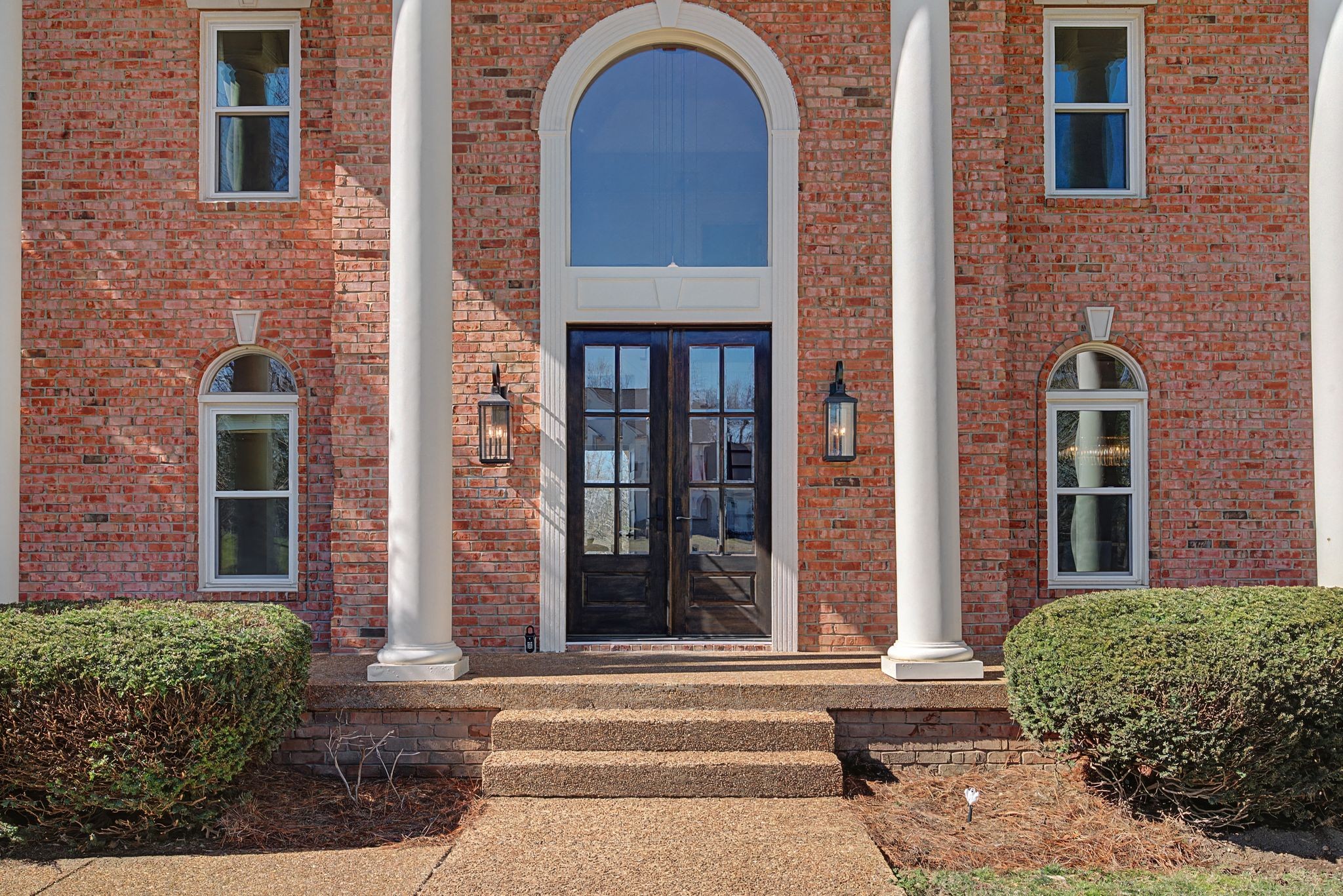 1016 Lexington Dr