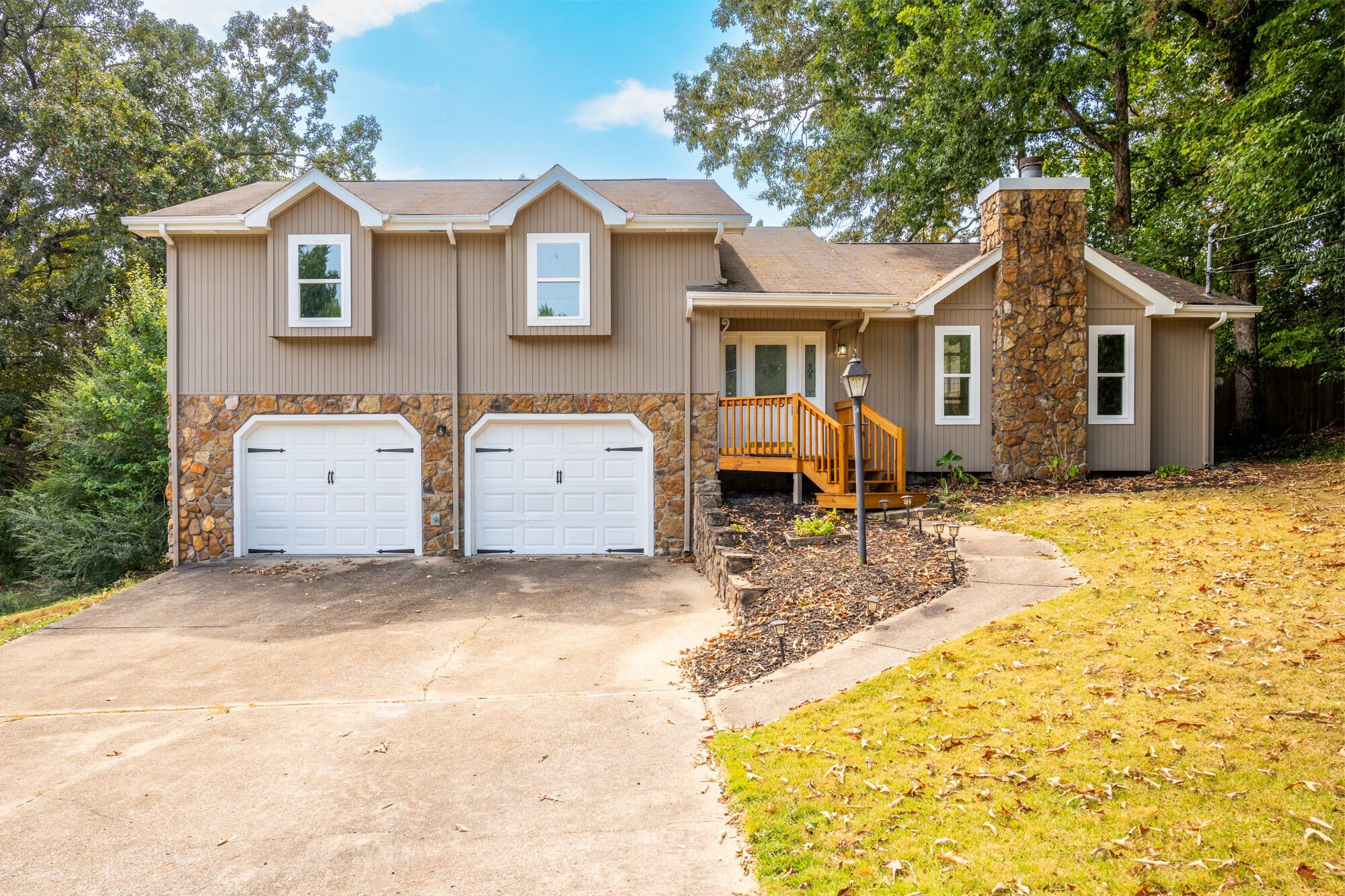 2418 Cedar Creek Drive