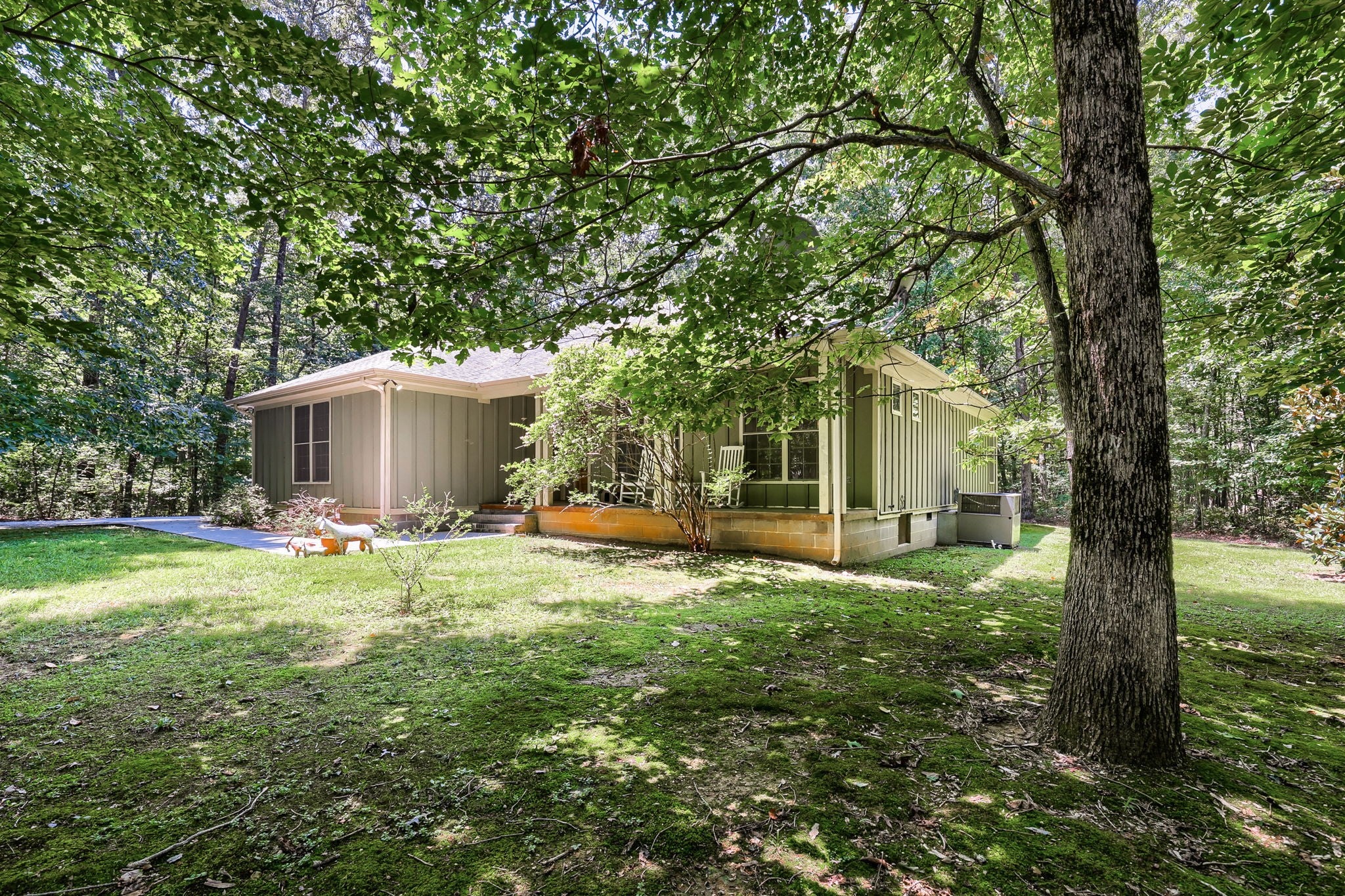 60 Lightning Bug Ln