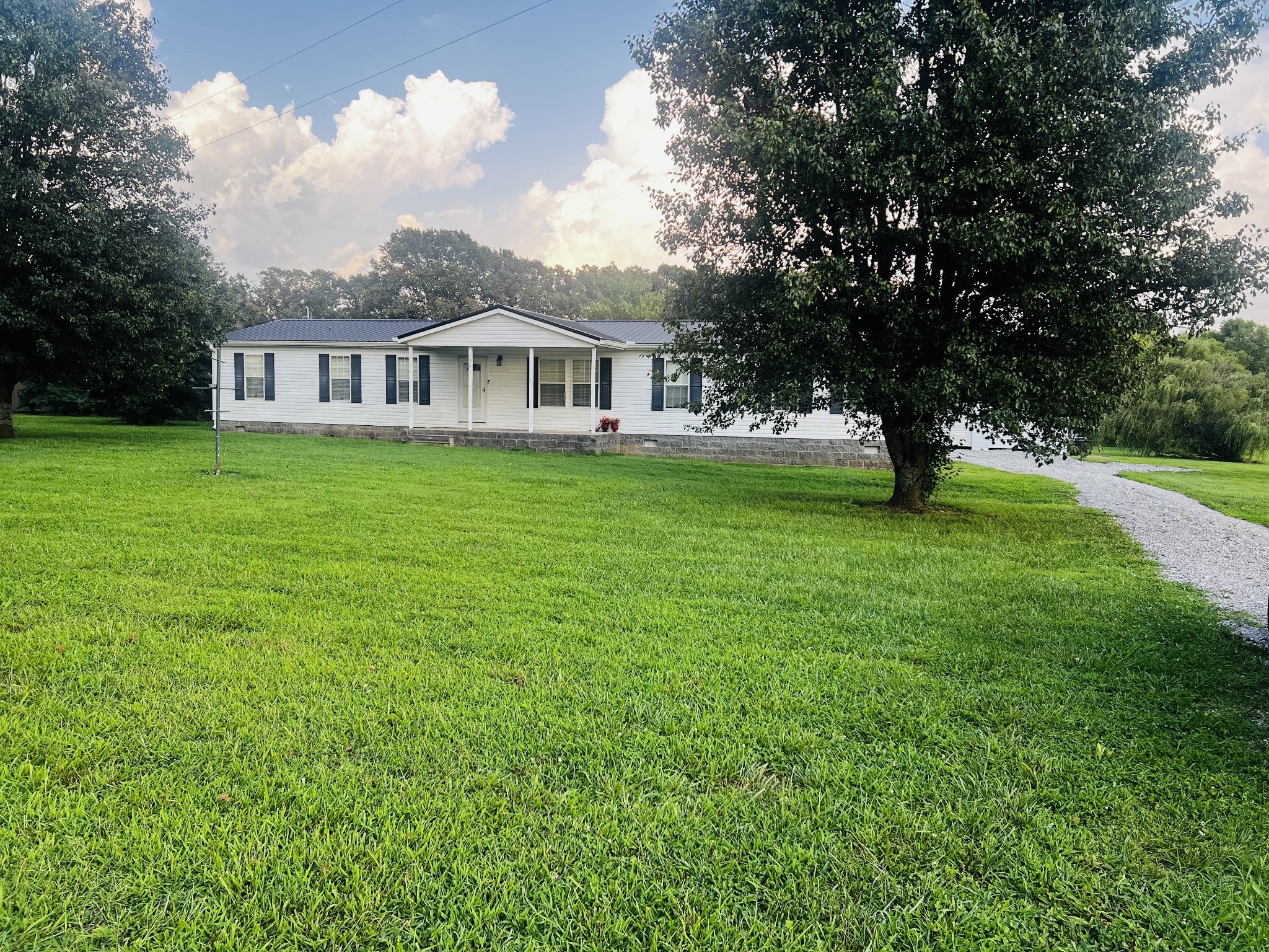 961 Smoot Rd