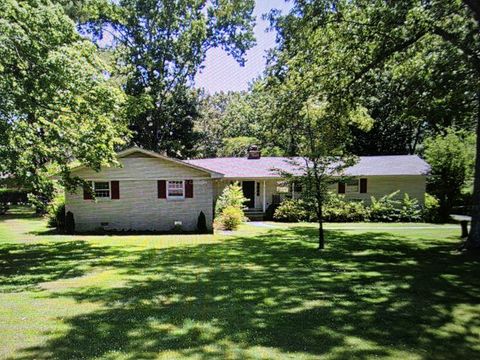 521 Westwood Dr Tullahoma TN 37388