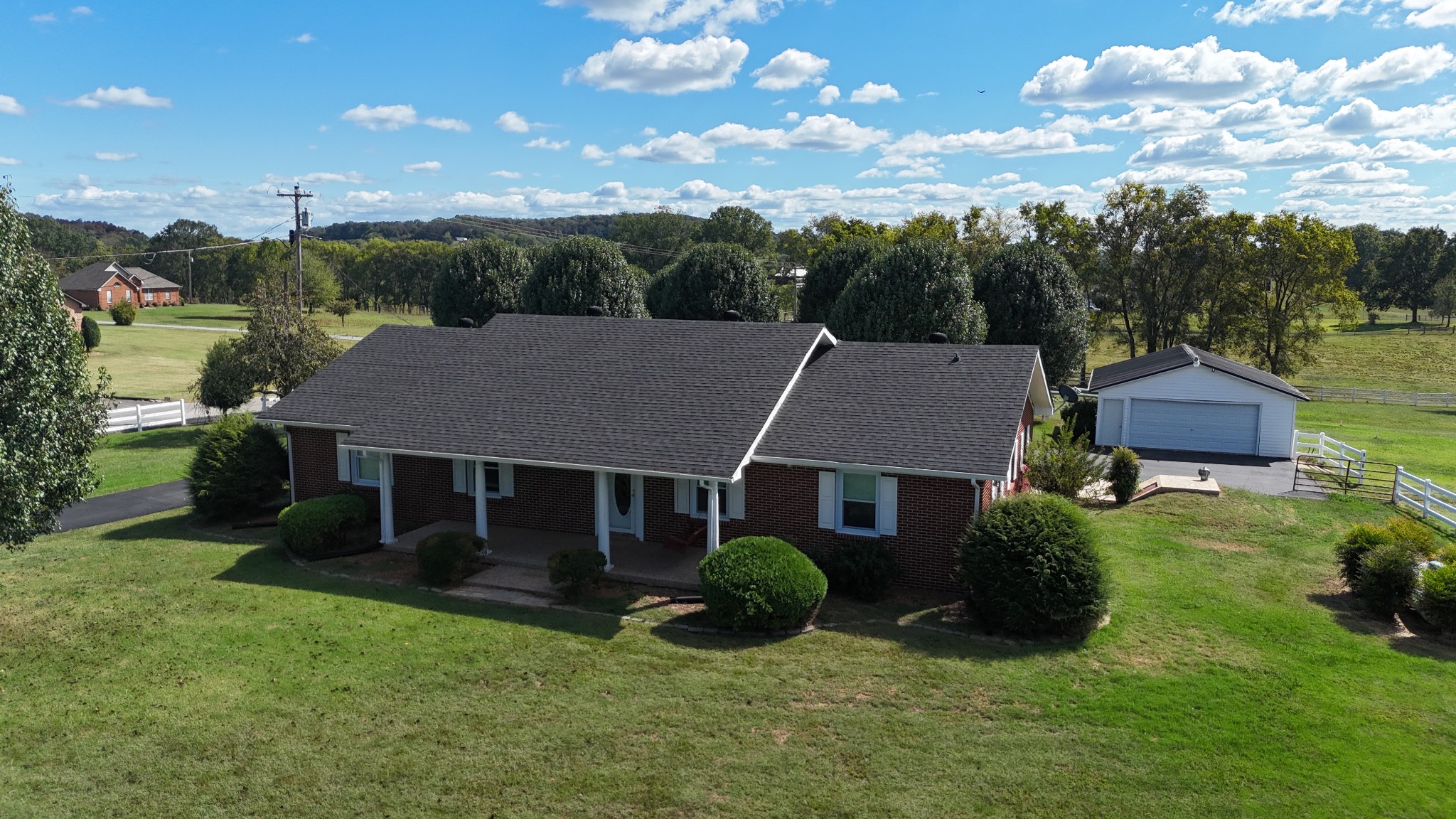 1295 Carey Rd