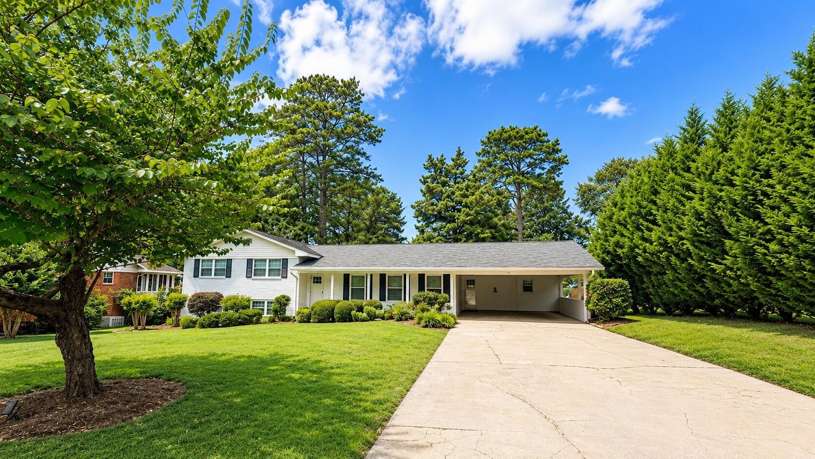 3005 Oakland Drive NW