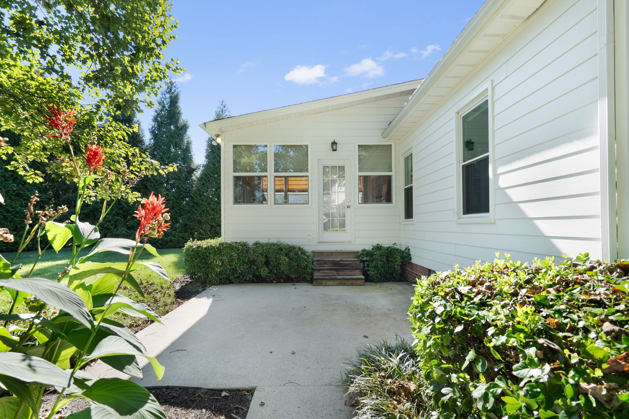 173 Cottonwood Bnd NW