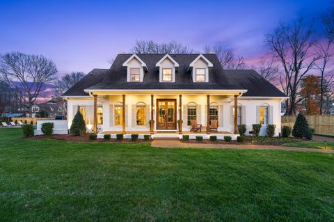 3510 Richards St Nashville TN 37215