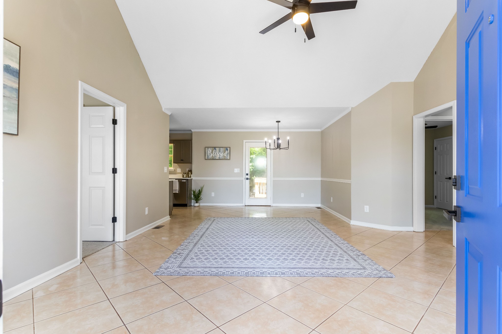 2549 Hillingdon Dr