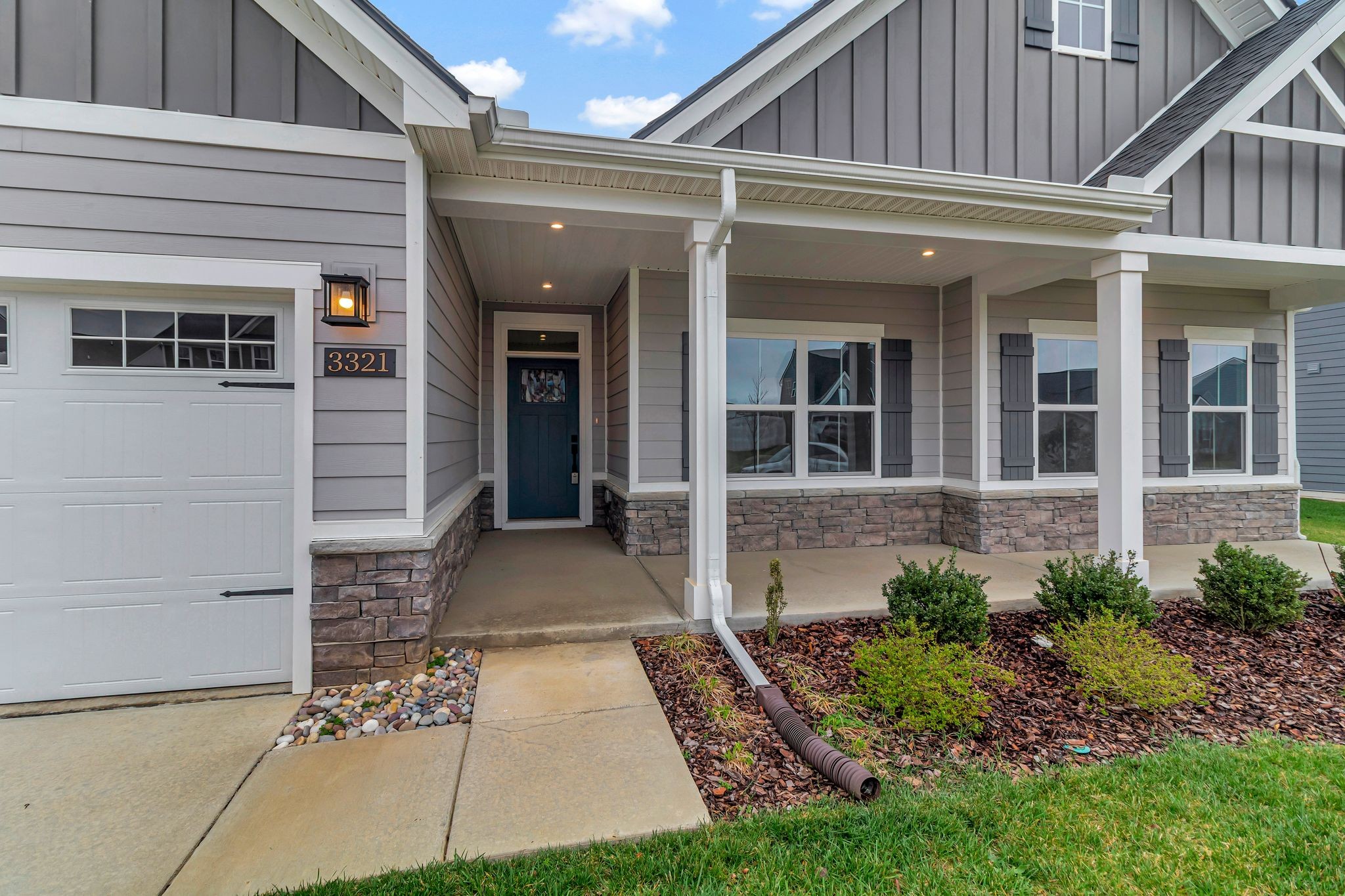 3321 Firerock Dr