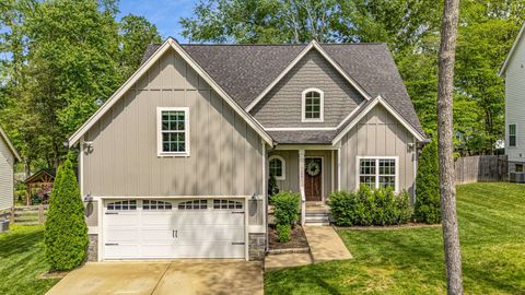 7104 Pepper Tree Cir Fairview TN 37062