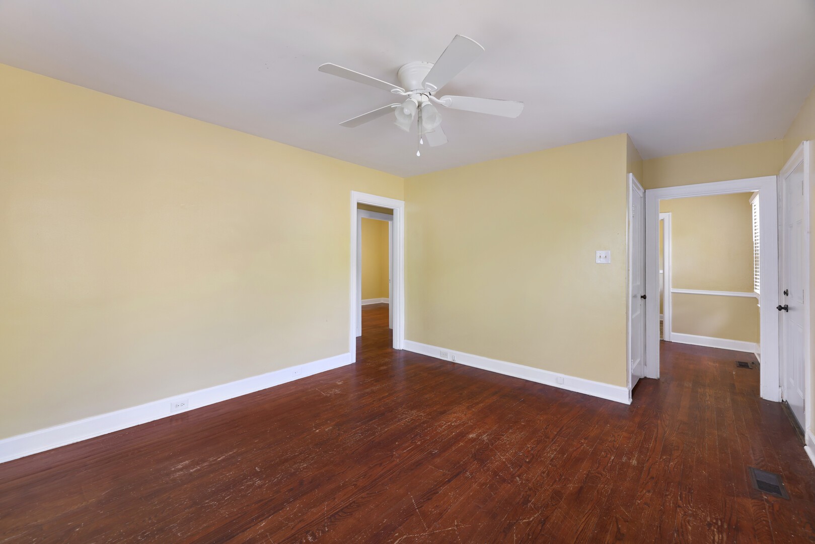 156 Delmar Dr