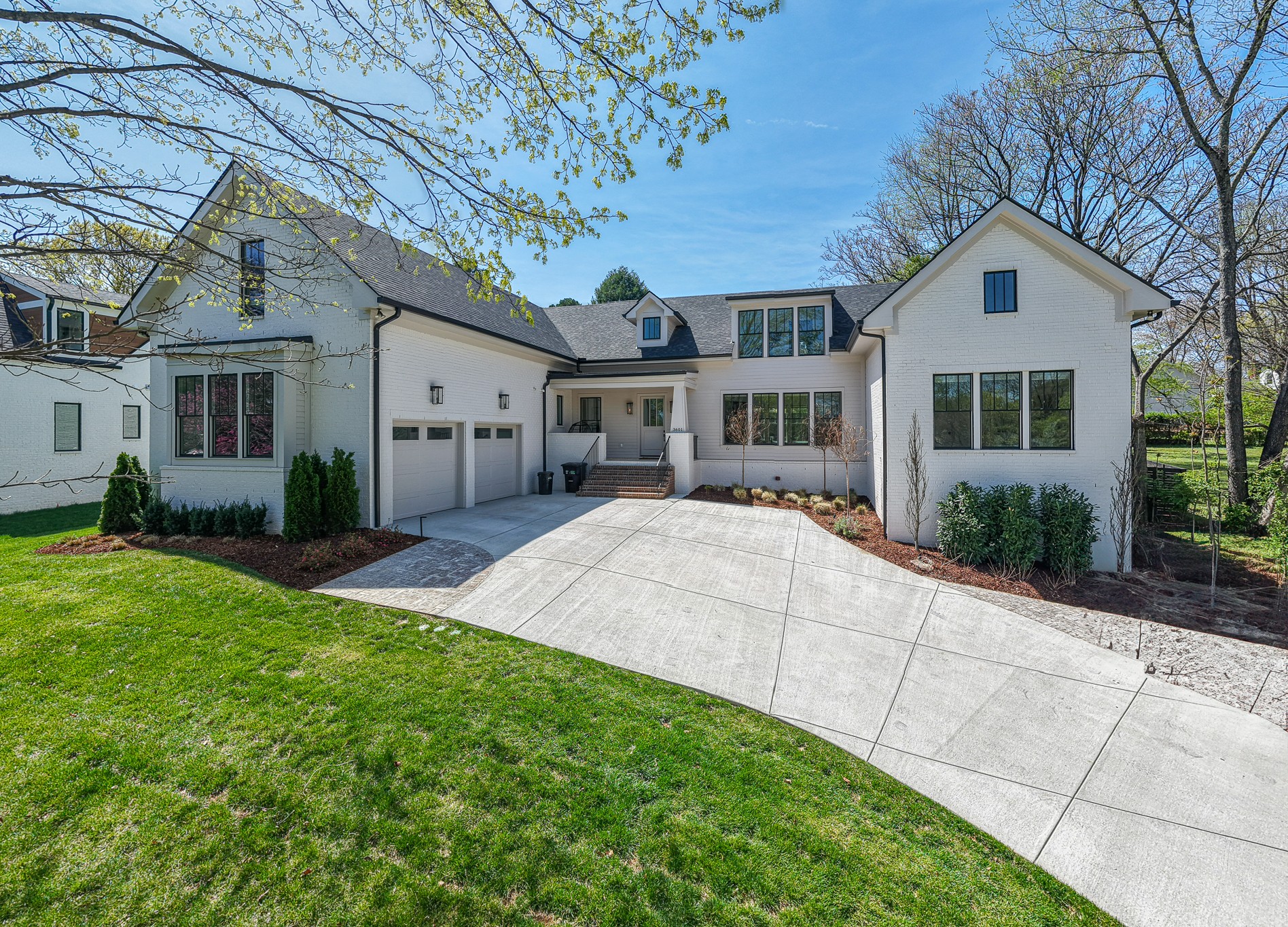 3601 Rainbow Pl