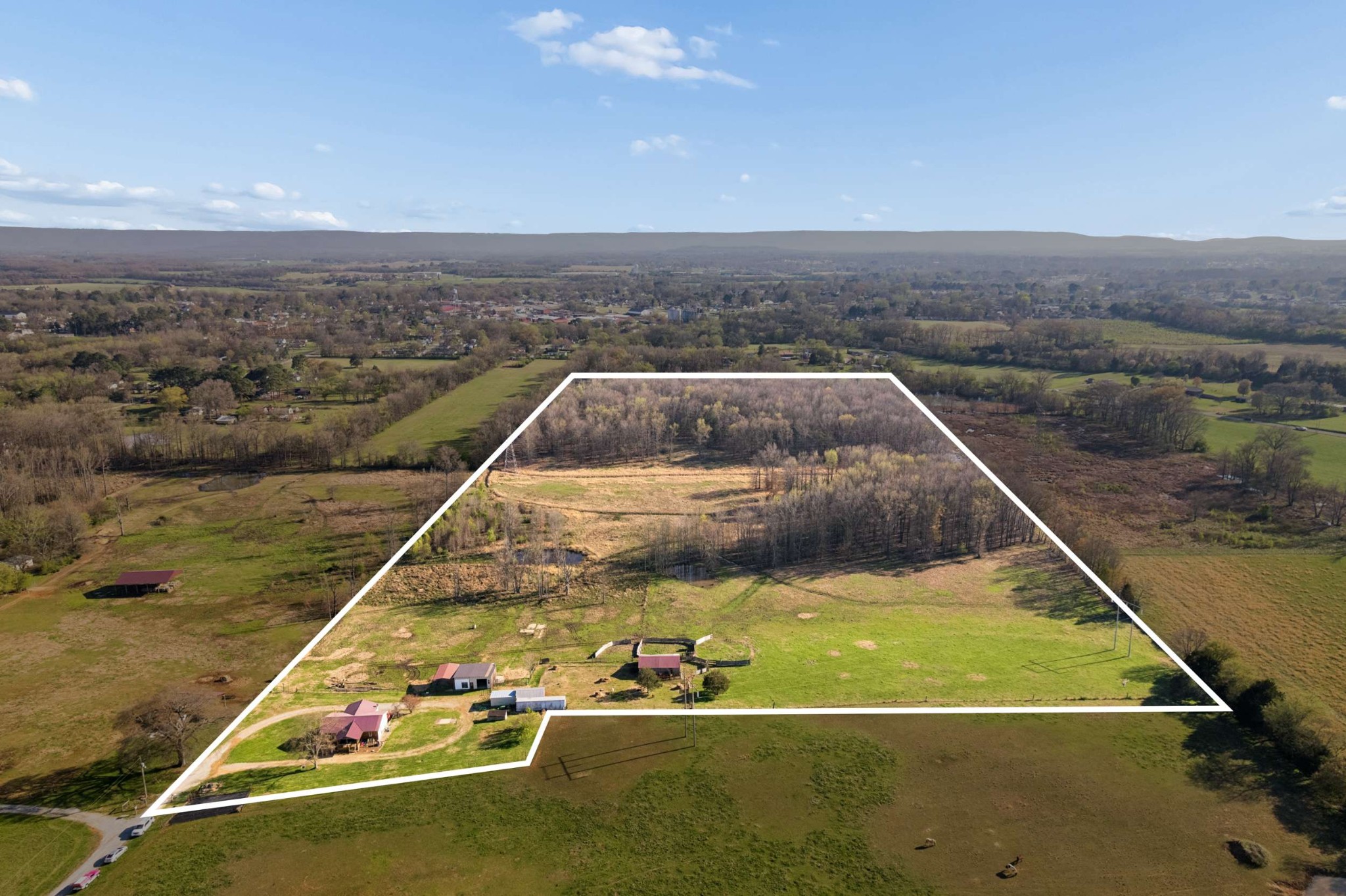 324 Laster Holman Rd