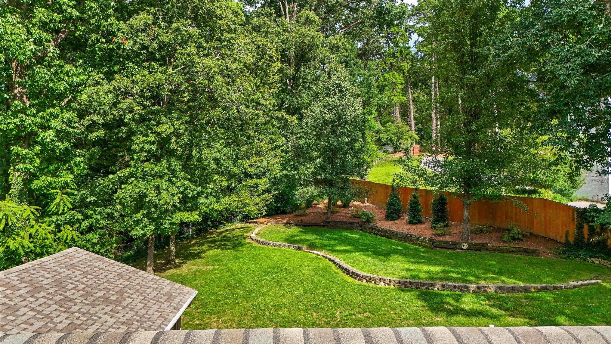 1910 Mcdade Lane