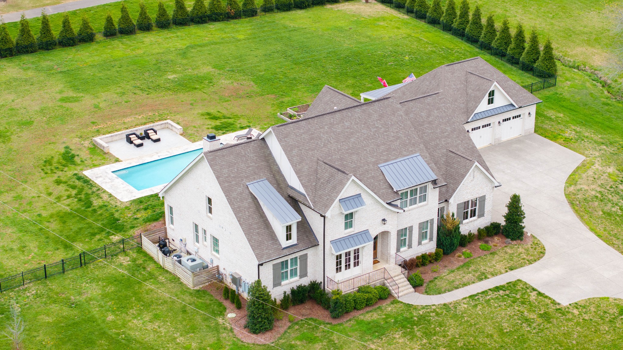 6211 Temple Rd