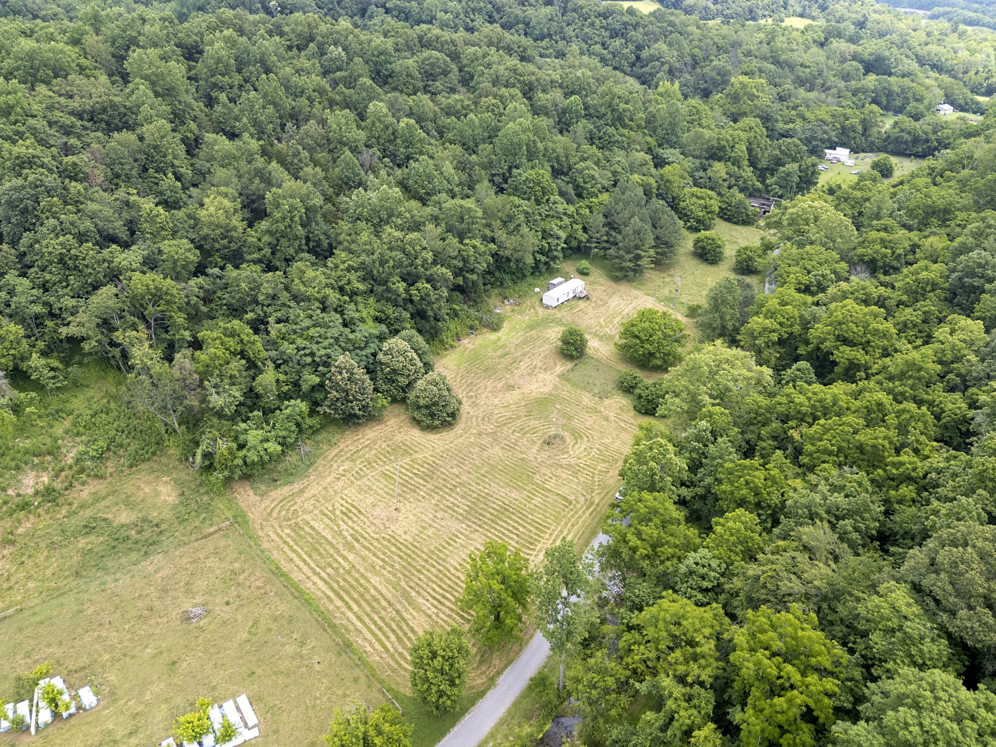 55 Thompson Hollow Rd