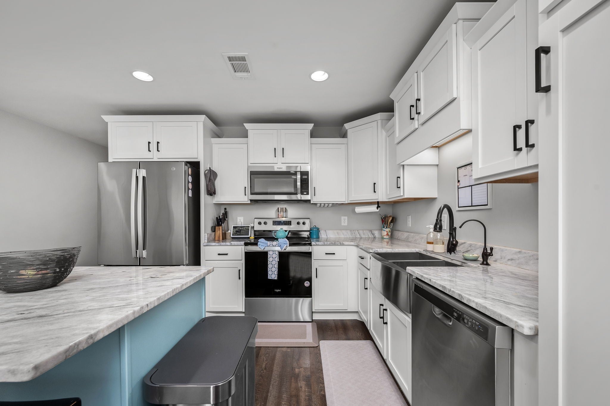 249 Signature Pl - Photo 4