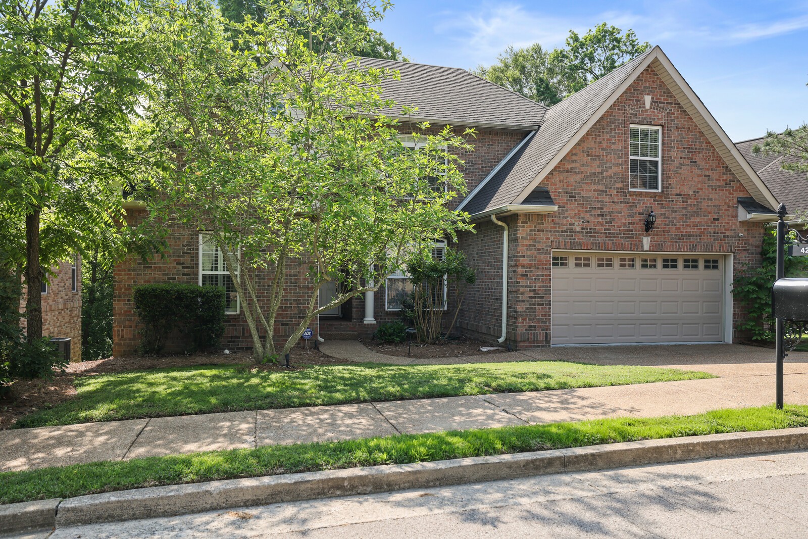 429 Summit Oaks Dr