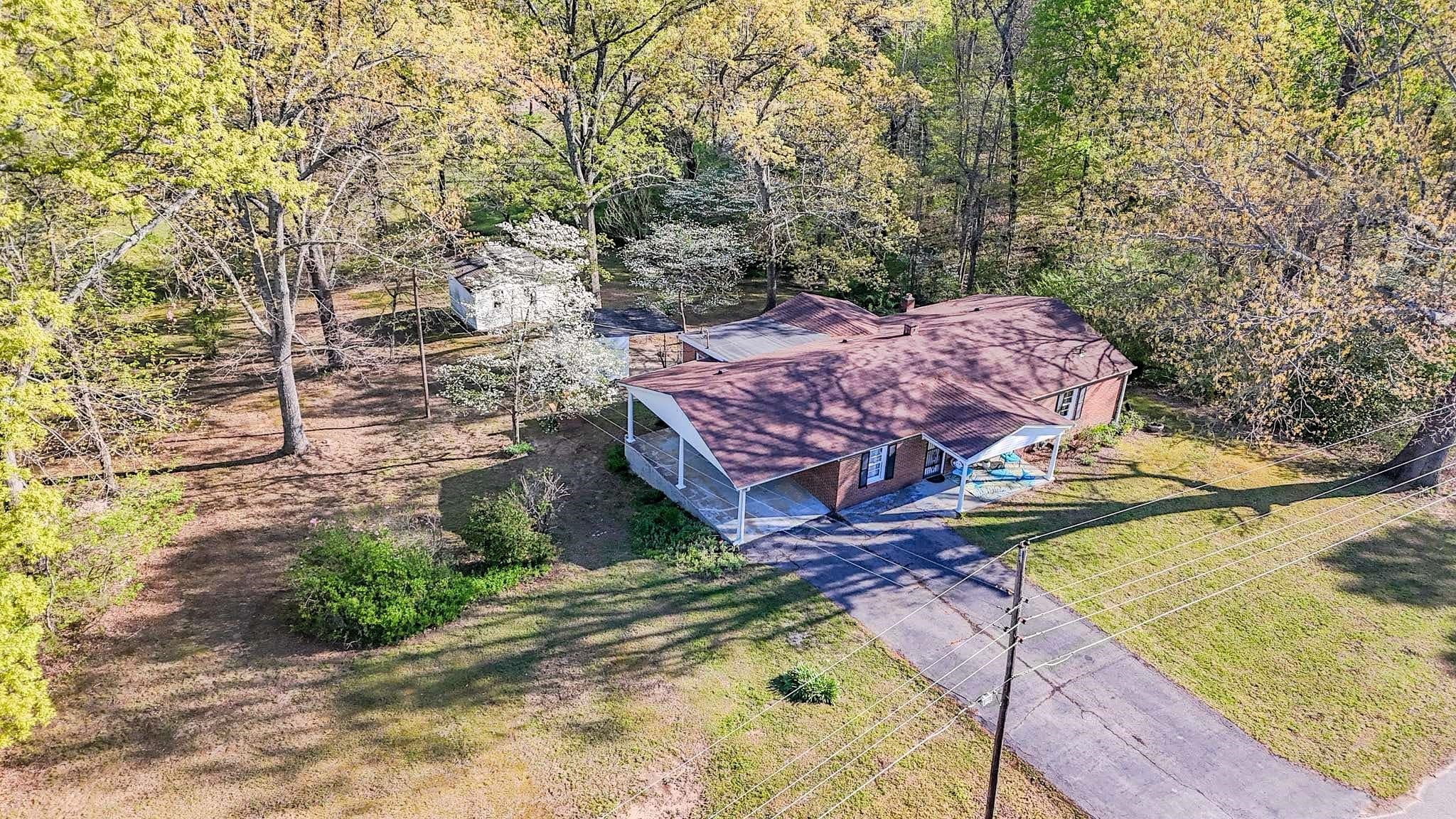 280 Blackberry Rd
