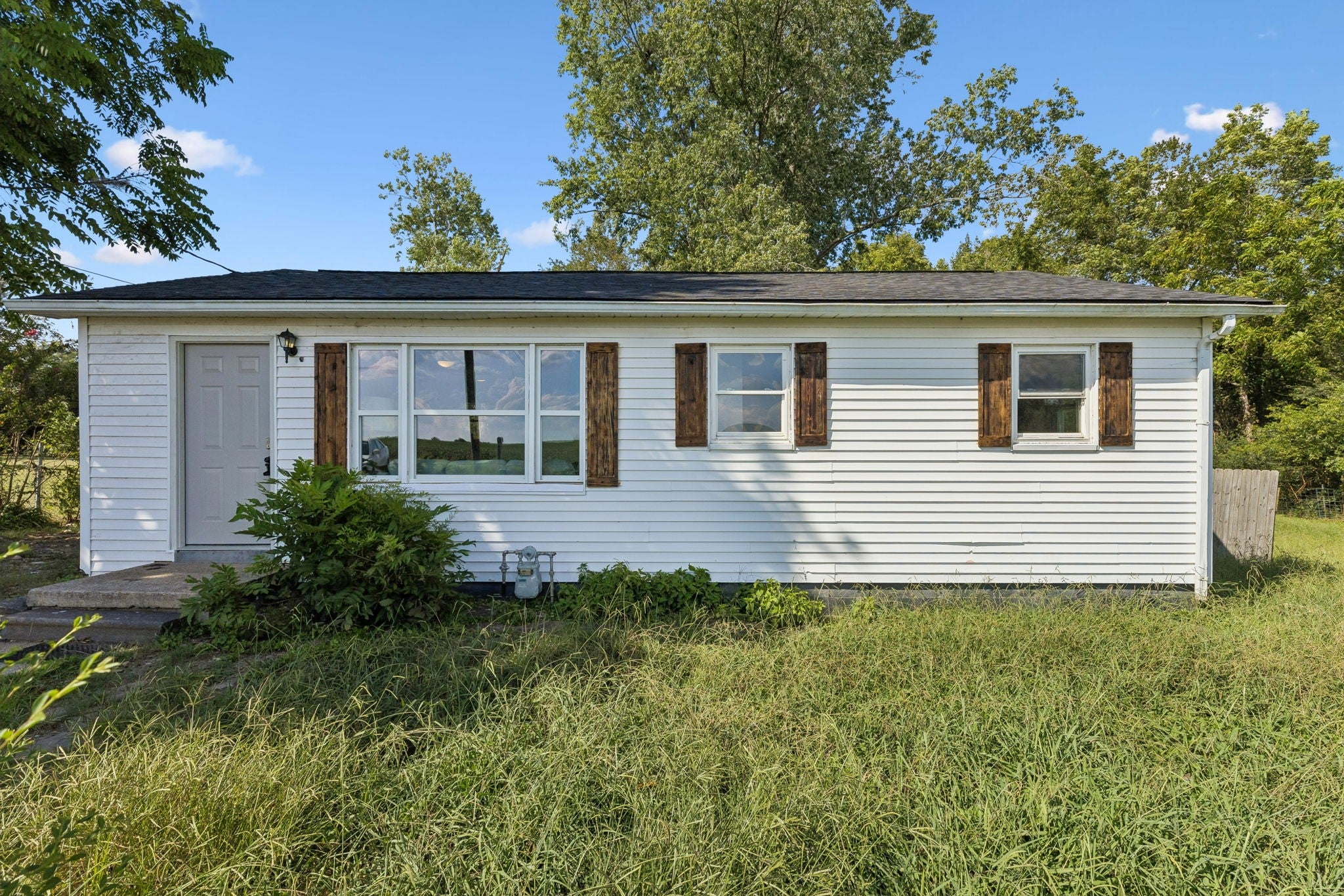 621 Dixon Branch Rd
