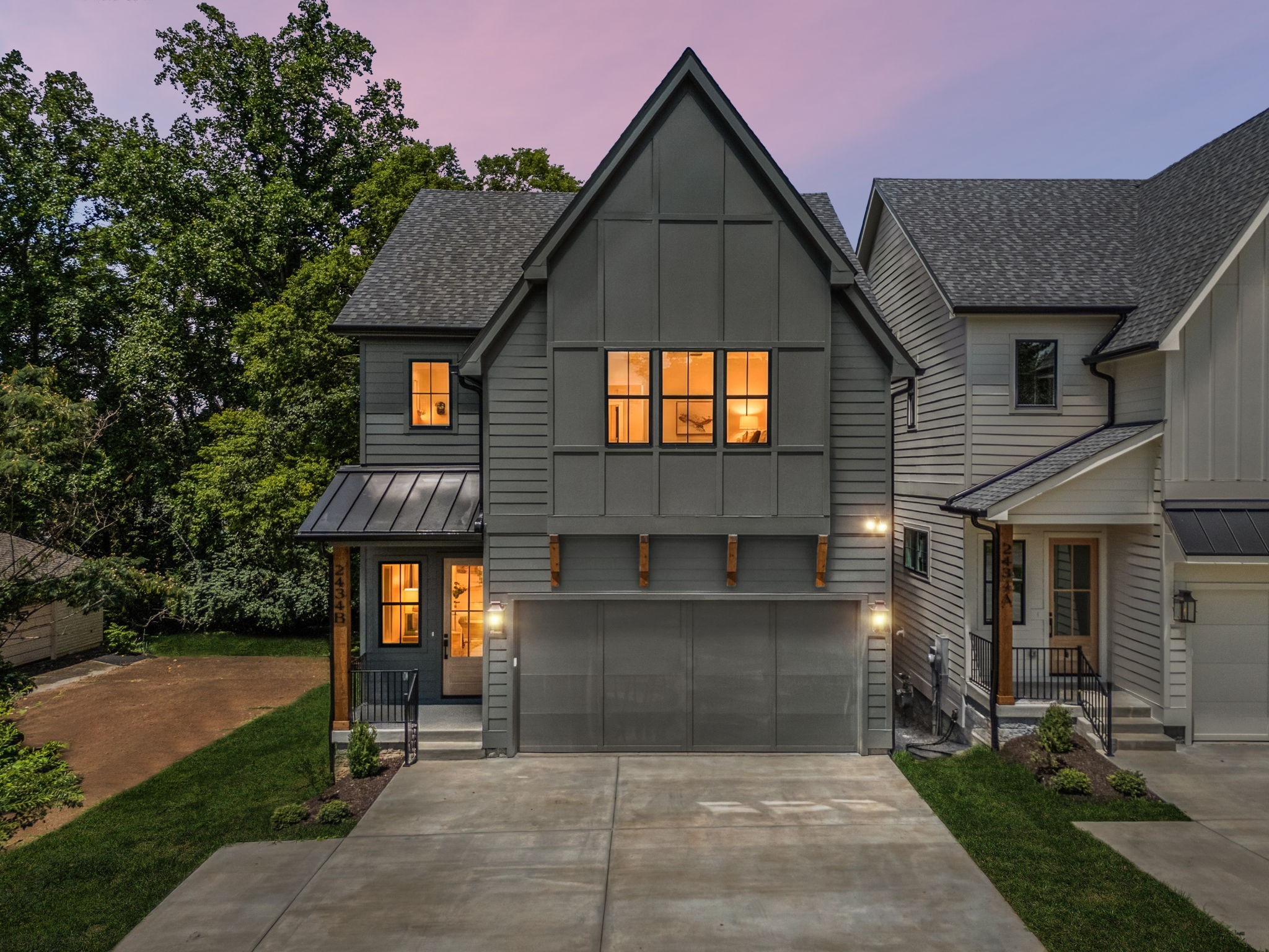 Photo 1 of 70 — 2434B Chapman Dr, Nashville, TN 37206