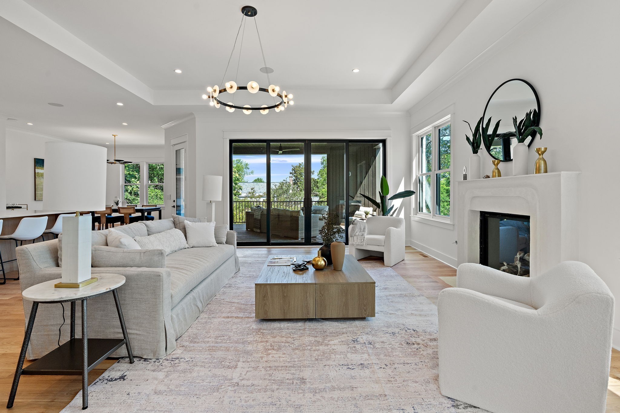 2031 Overhill Drive