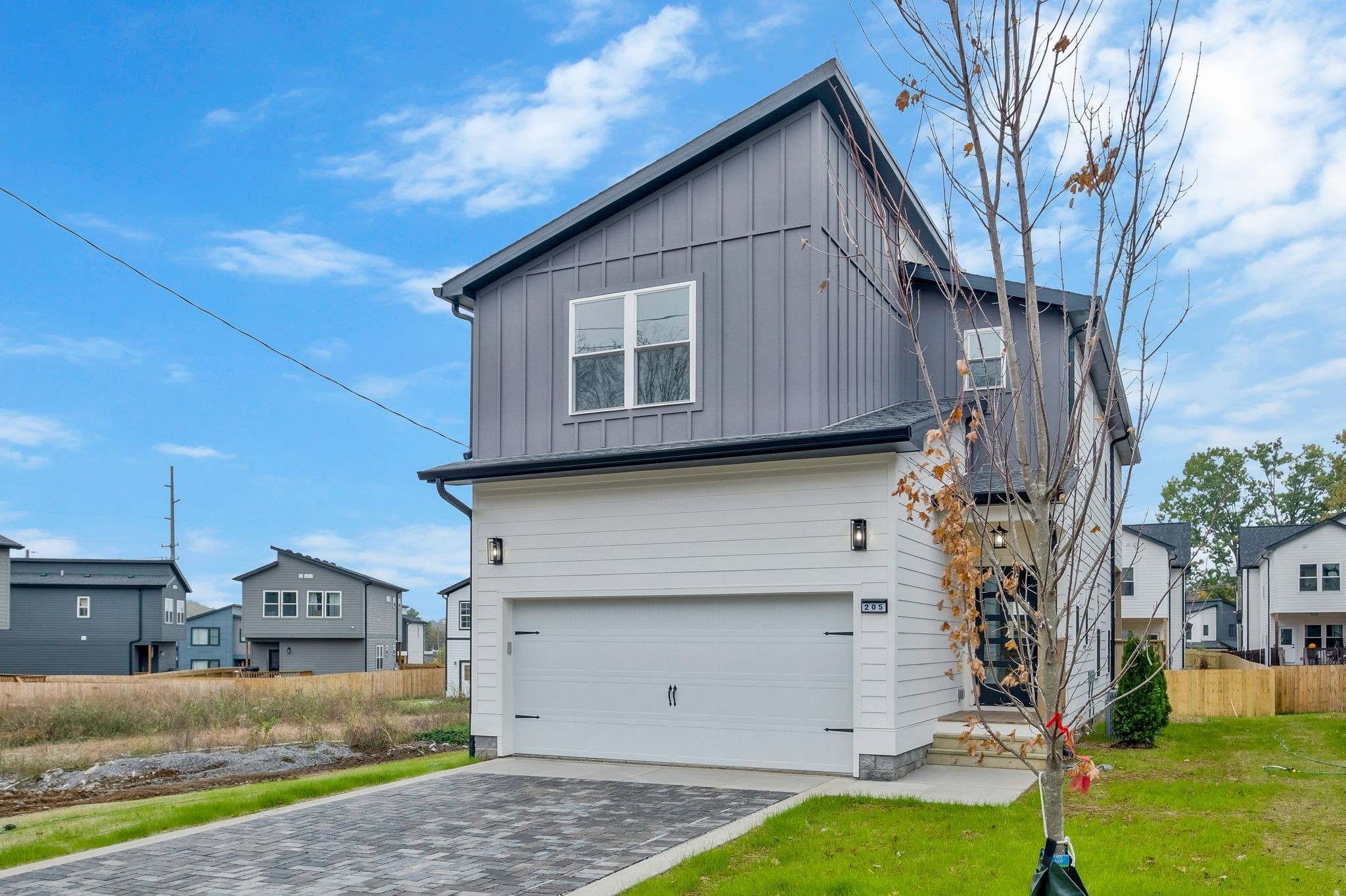 205 Paragon Mills Rd