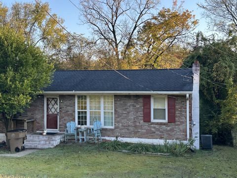 720 Patricia Dr Nashville TN 37217