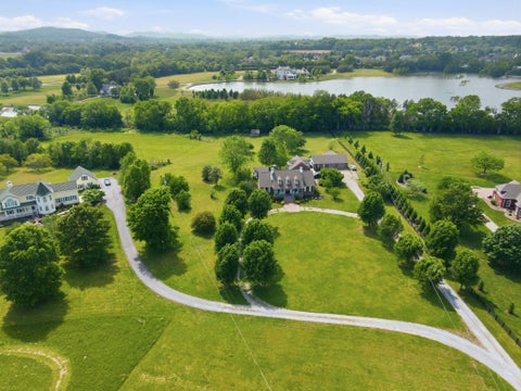 Photo of 4335 N Chapel Rd, Franklin, TN 37067 (MLS # 3596386)