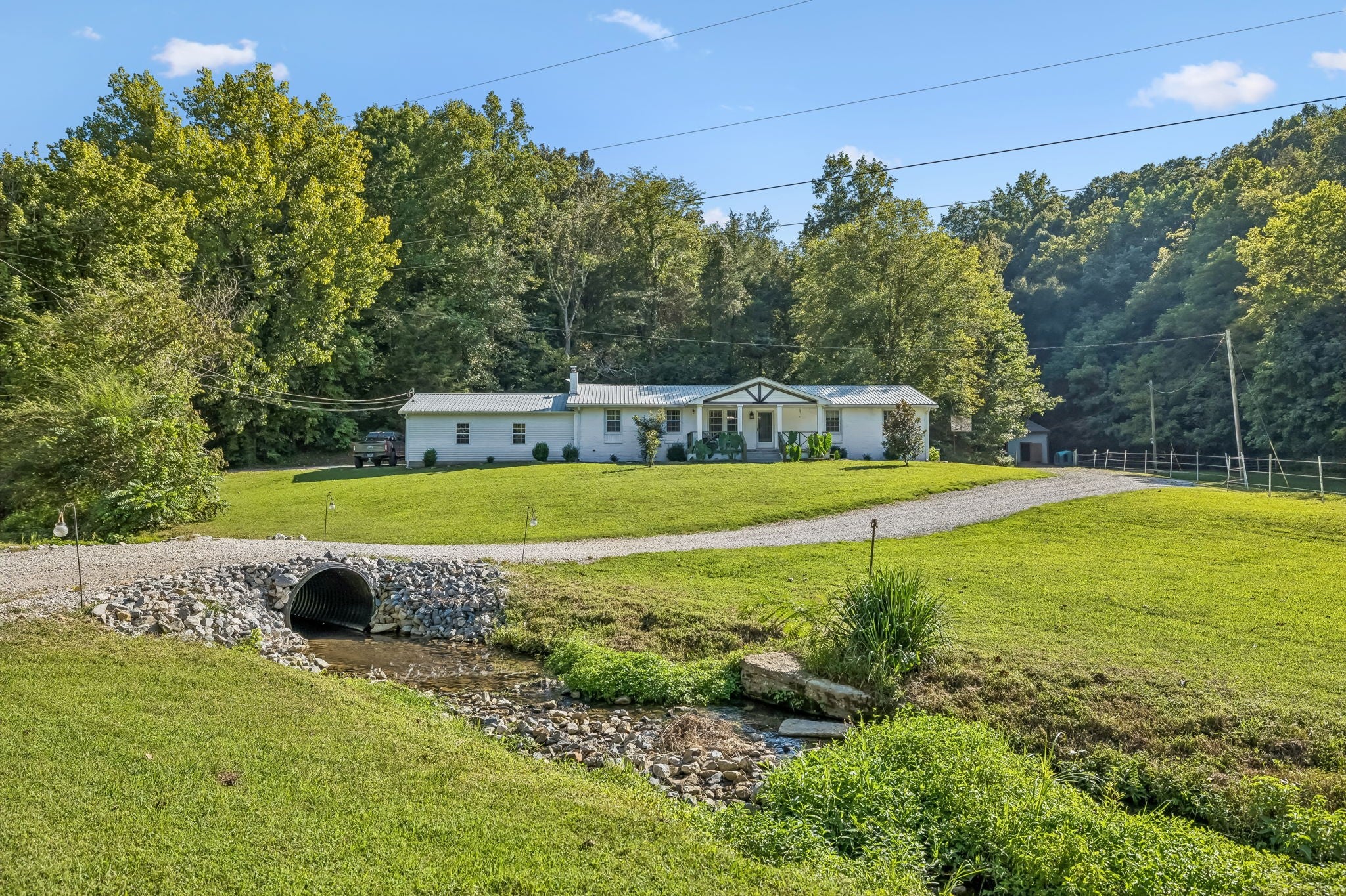 648 Tottys Bend Loop