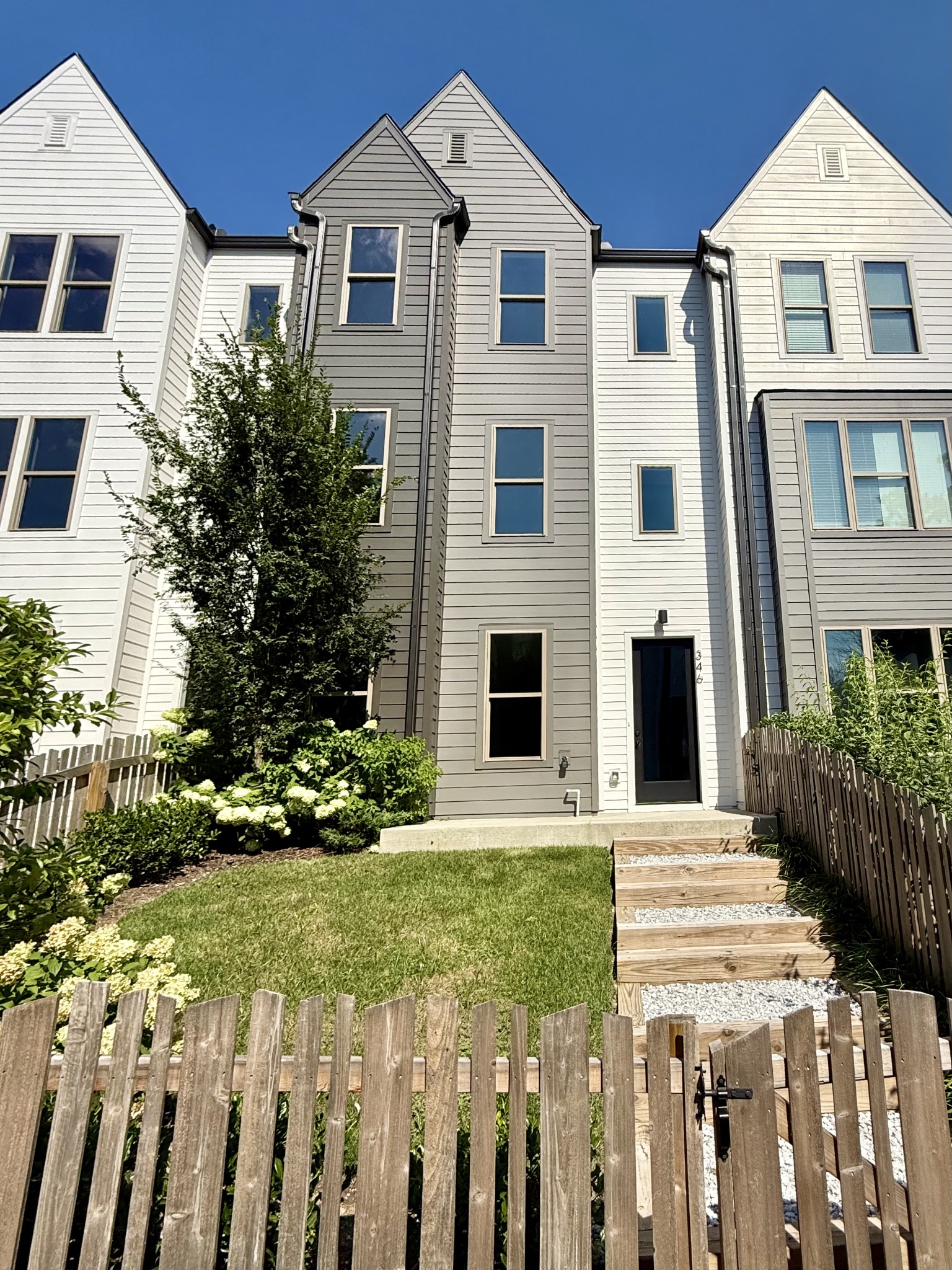 346 E Village Ln